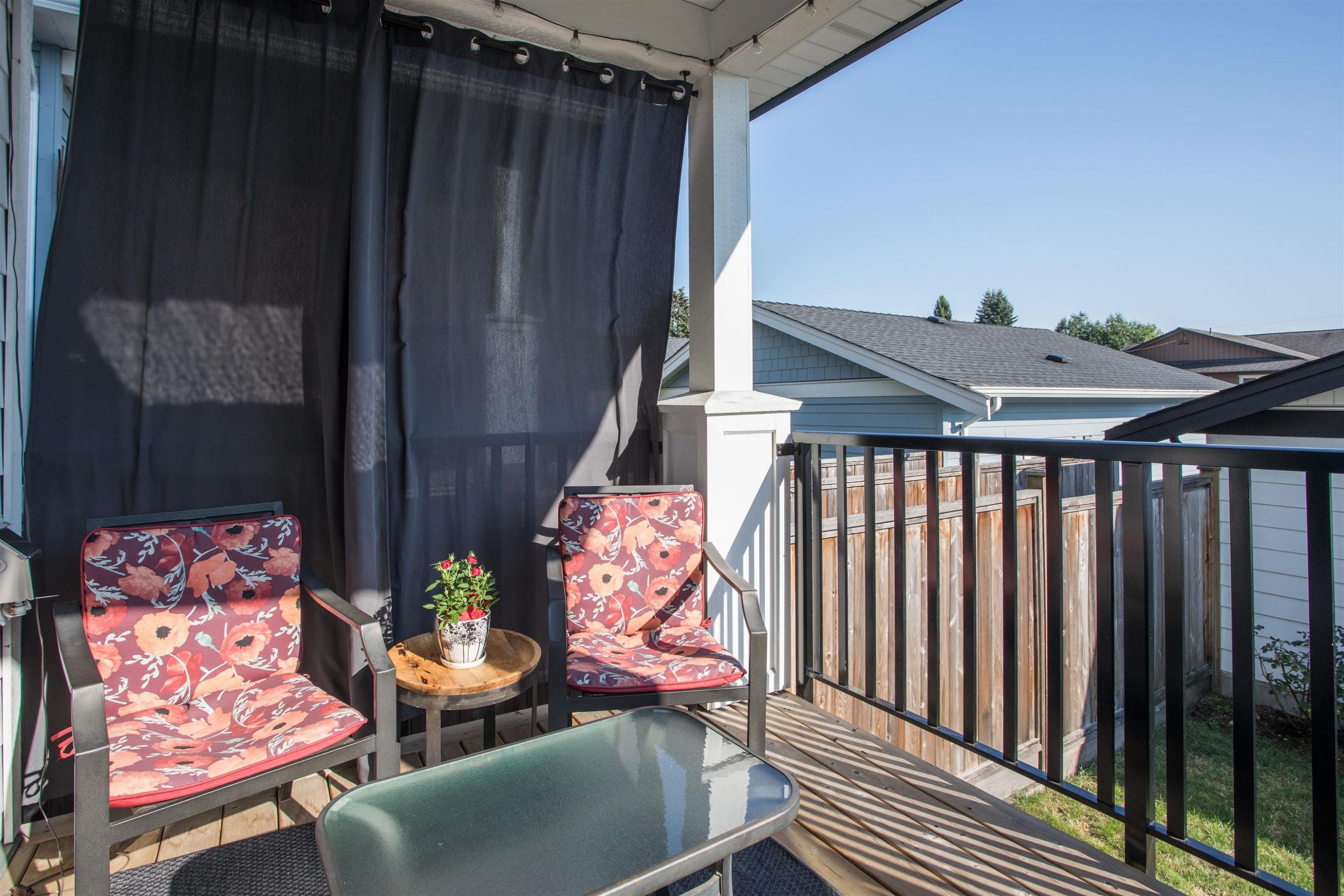 









341


13th

Street East,
North Vancouver,




BC
V7L 2L8

