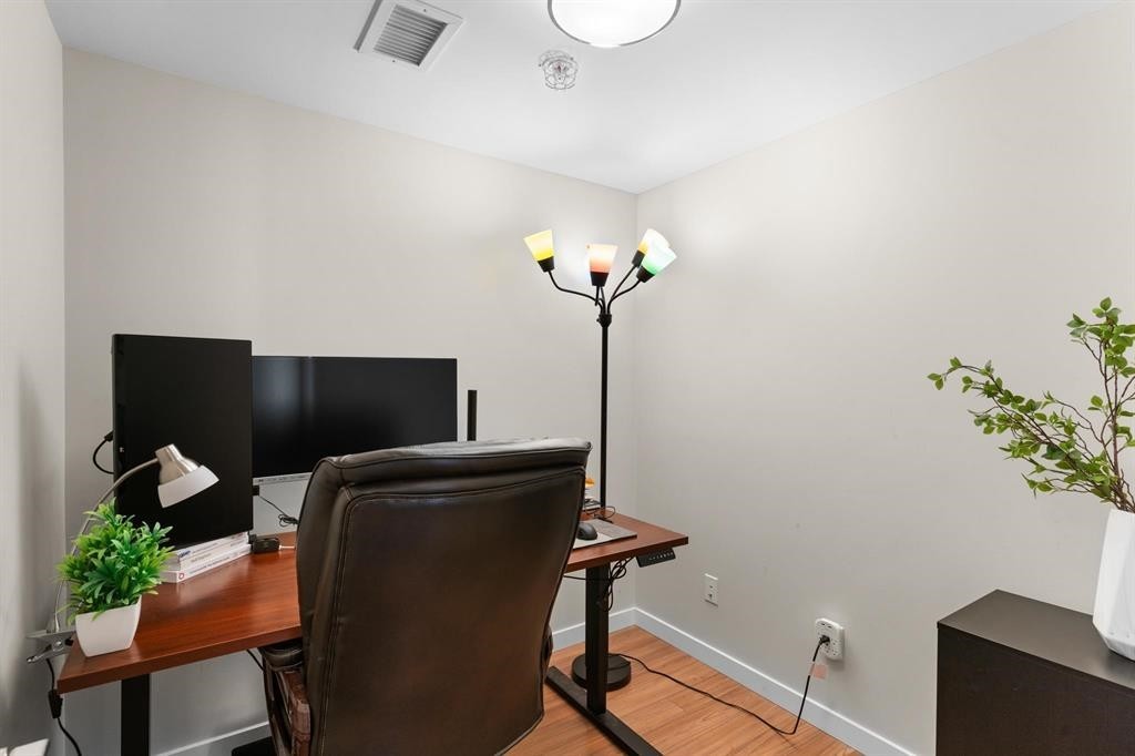 









2200


Douglas

Road, 405,
Burnaby,




BC
V5C 5A7

