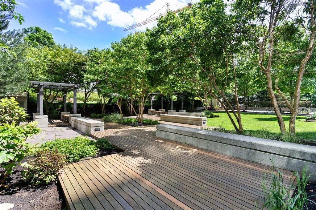 









2200


Douglas

Road, 405,
Burnaby,




BC
V5C 5A7

