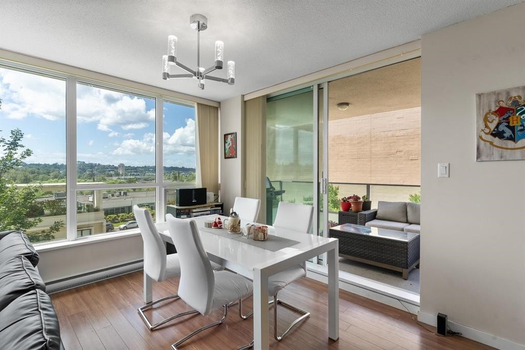 









2200


Douglas

Road, 405,
Burnaby,




BC
V5C 5A7

