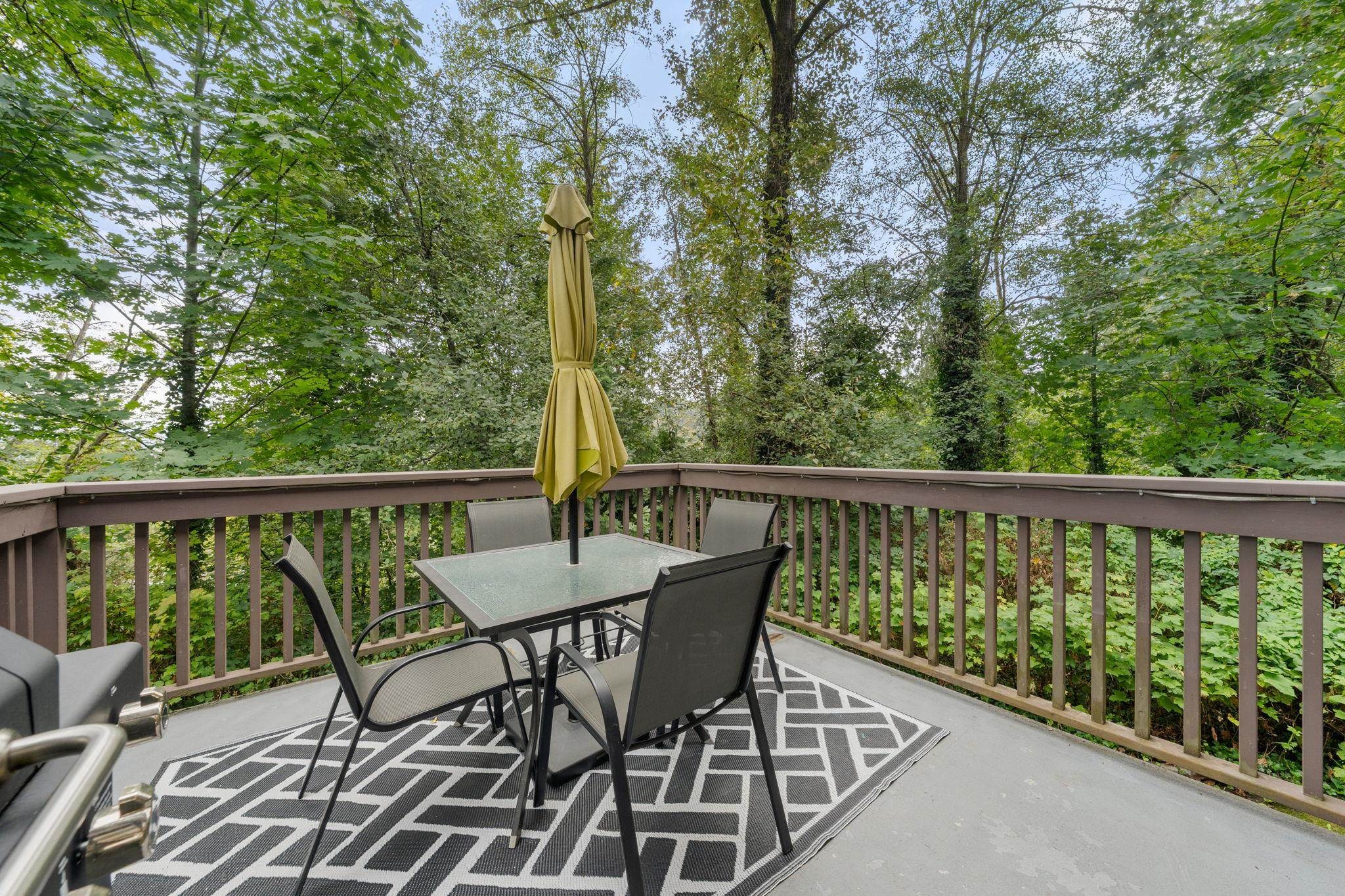









323B


Evergreen

Drive,
Port Moody,




BC
V3H 1S1

