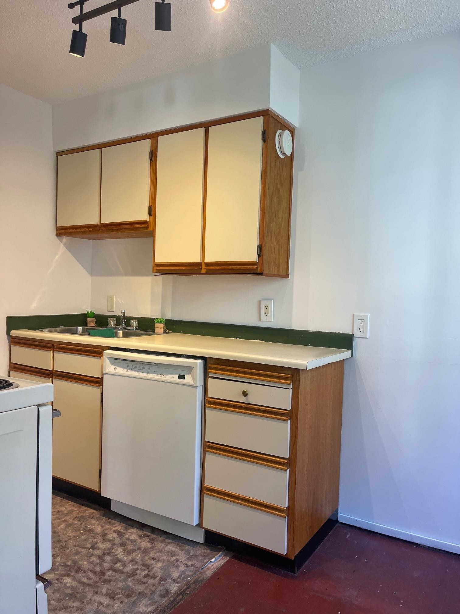 









1050


Jervis

Street, 210,
Vancouver,




BC
V6E 2C1

