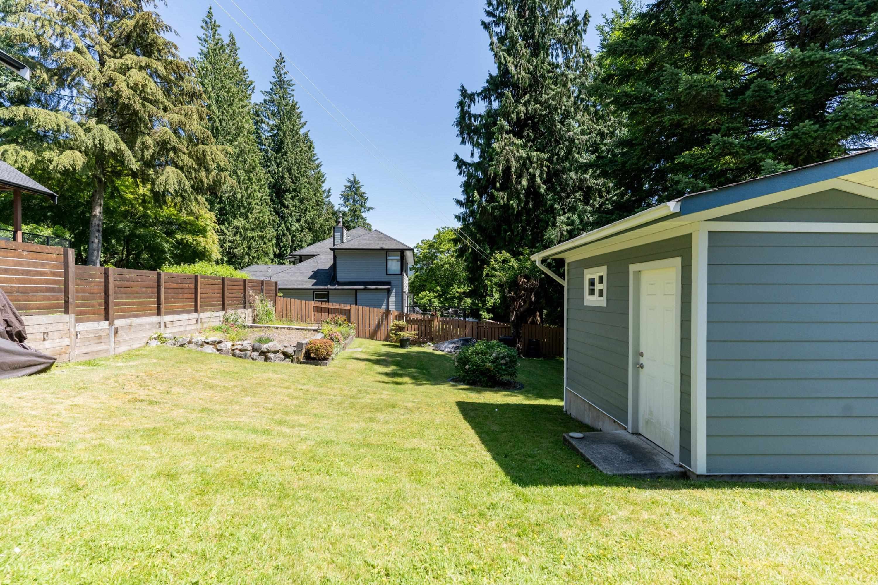 









4370


Mountain

Highway,
North Vancouver,




BC
V7K 2K2

