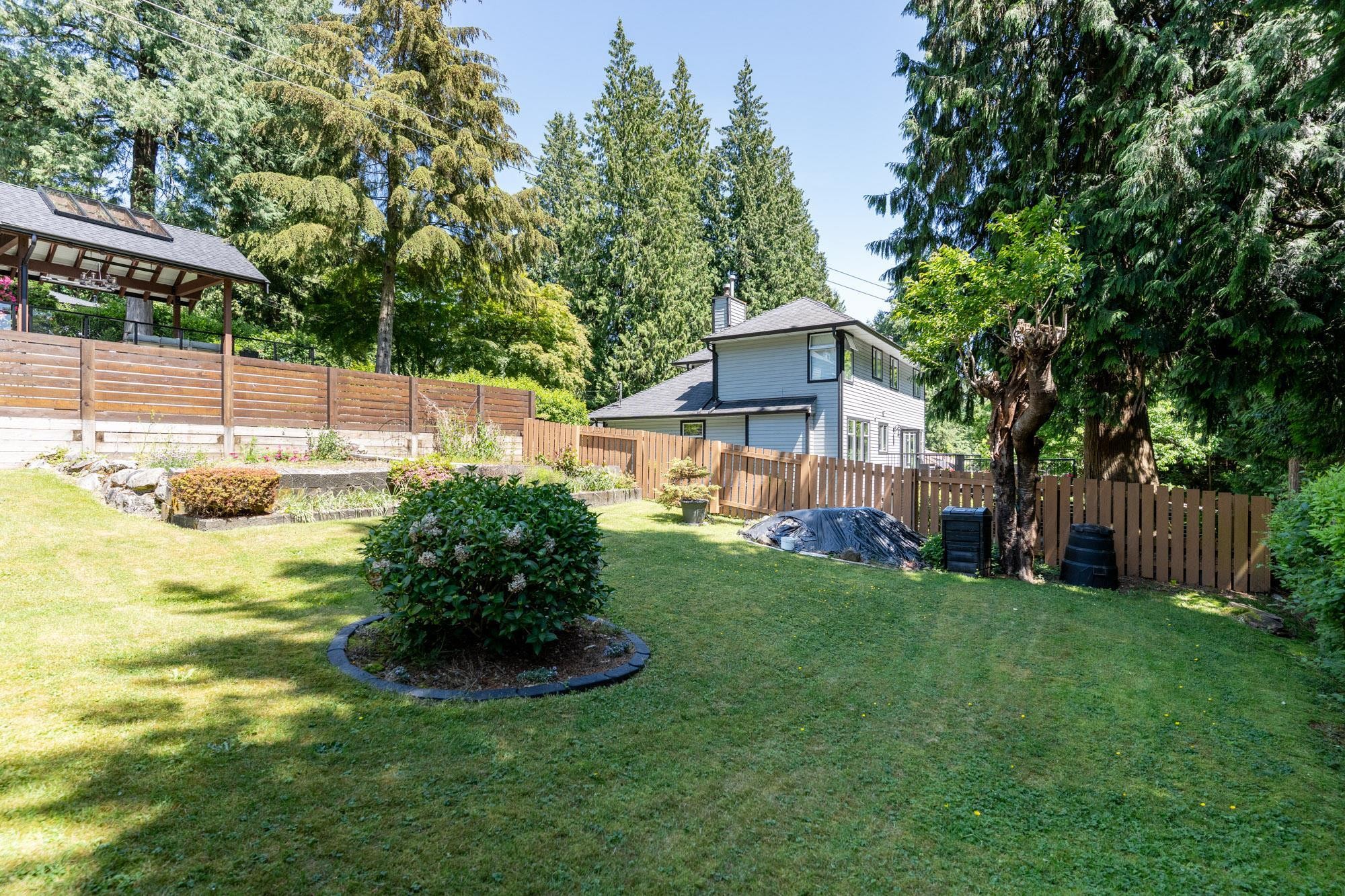 









4370


Mountain

Highway,
North Vancouver,




BC
V7K 2K2

