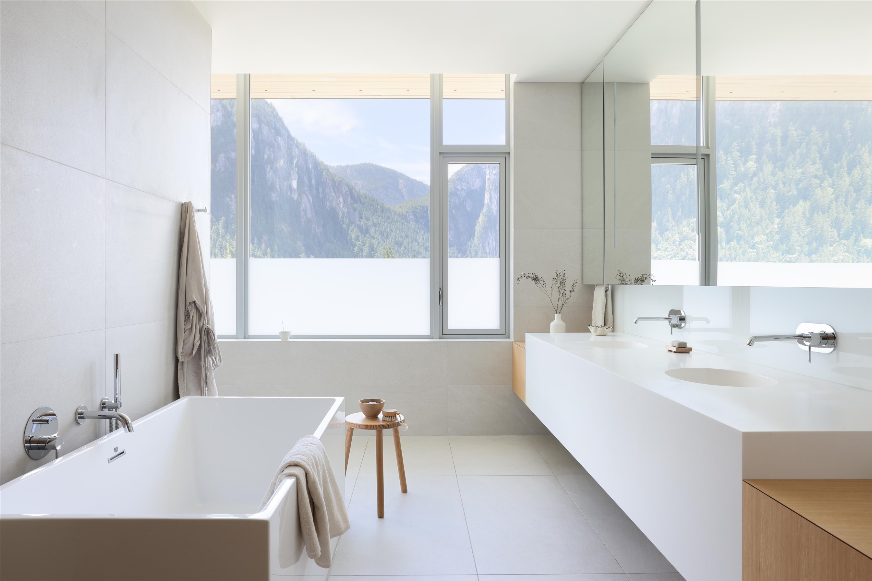 









38574


High Creek

Drive,
Squamish,




BC
V8B 0T6

