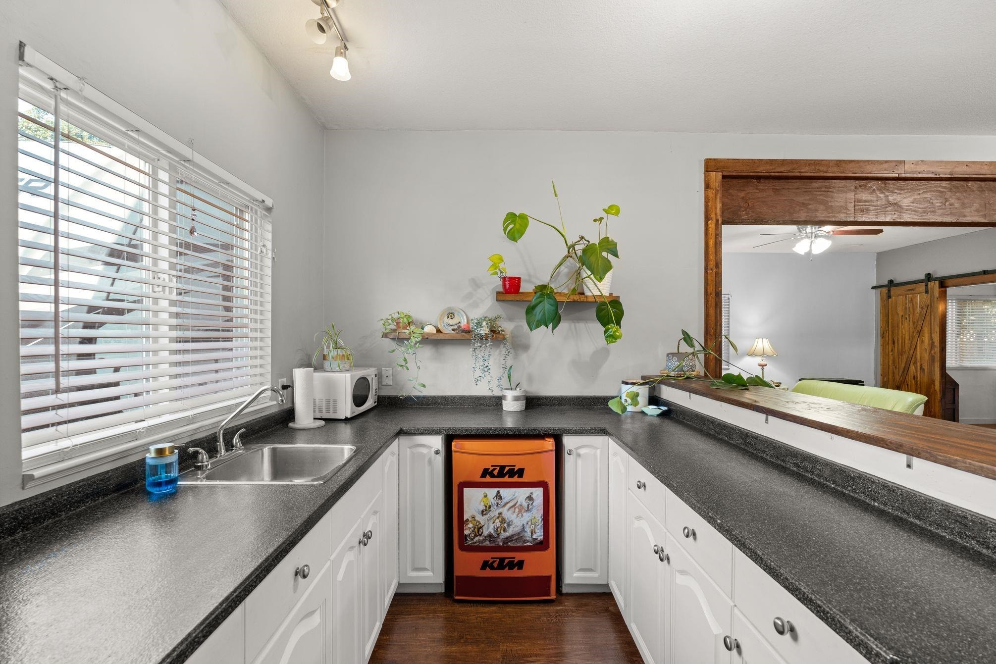 









11970


249a

Street,
Maple Ridge,




BC
V4R 2E3

