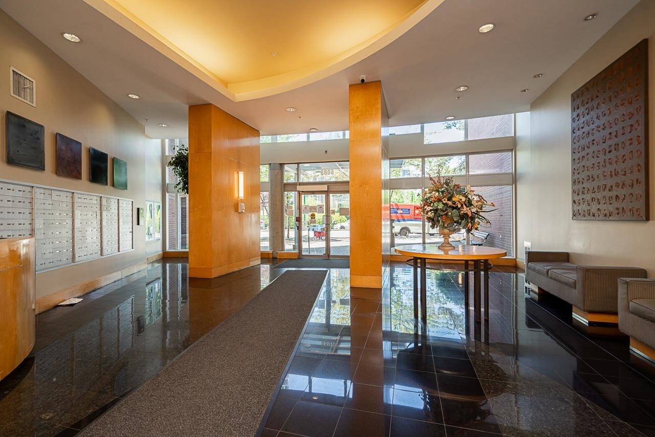 









6088


Willingdon

Avenue, 1702,
Burnaby,




BC
V5H 4V2

