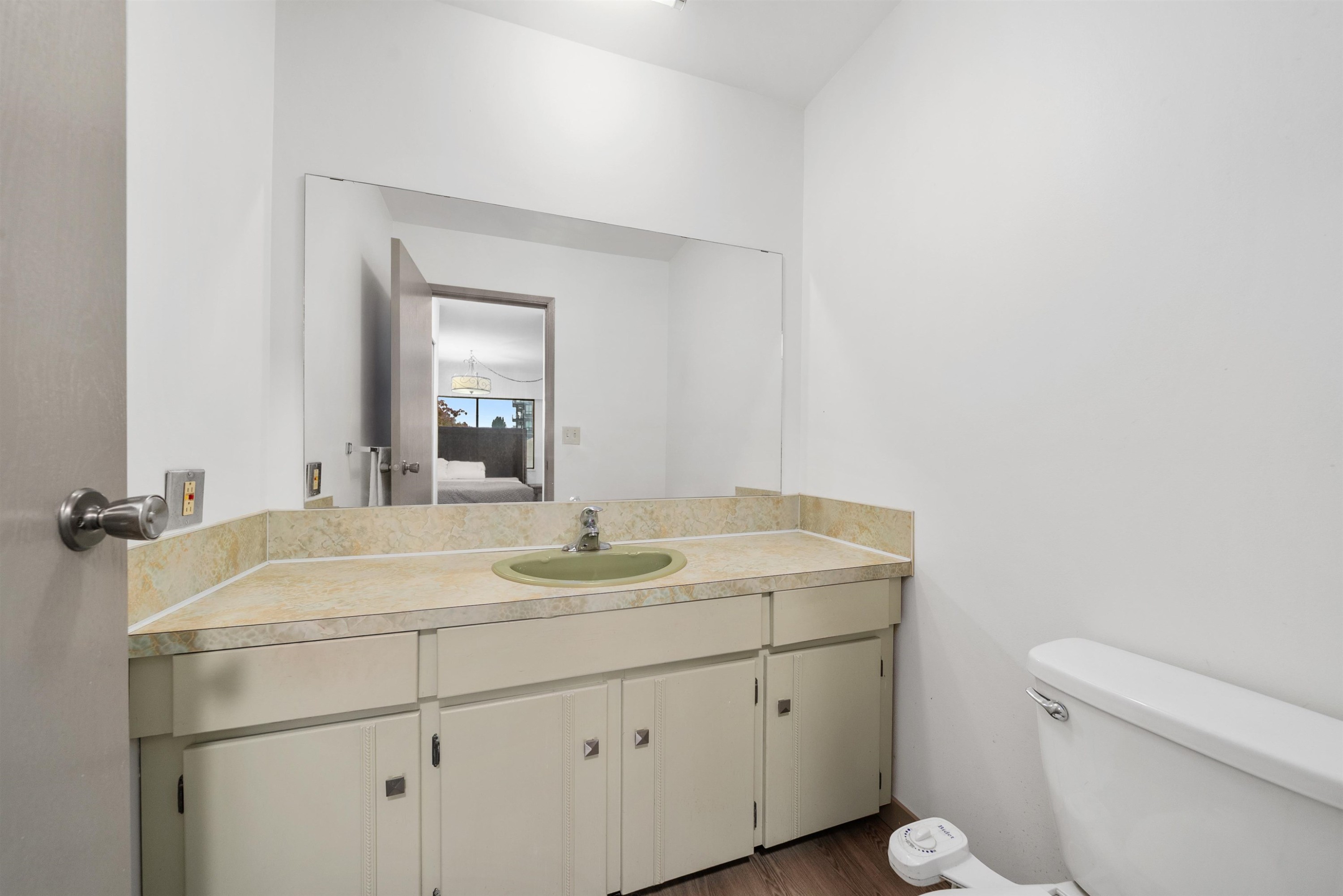 









11957


223

Street, 301,
Maple Ridge,




BC
V2X 5Y4

