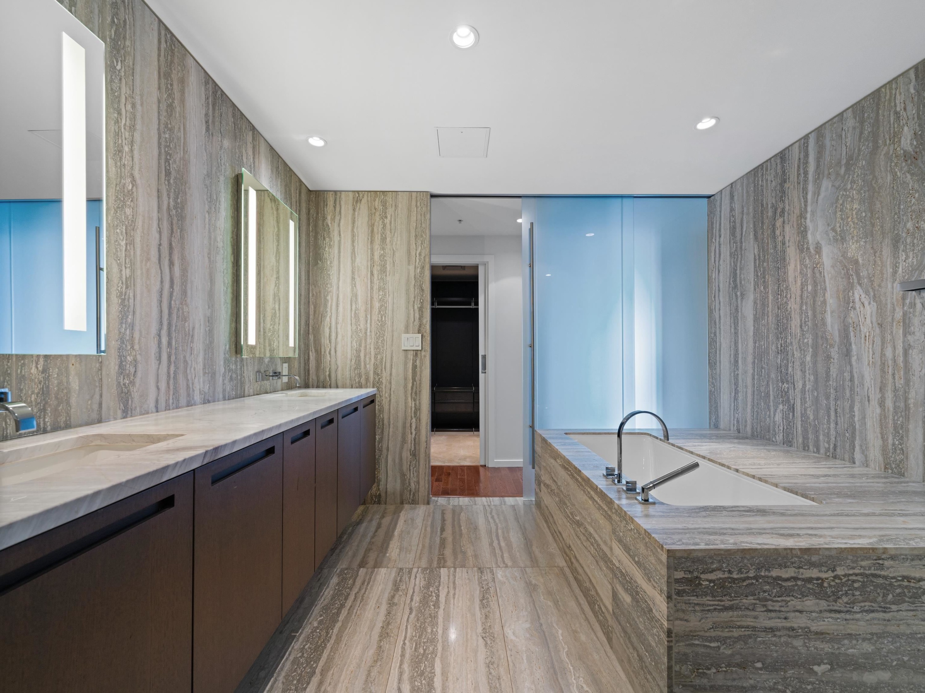 









1011


Cordova

Street West, 2701,
Vancouver,




BC
V6C 0B2

