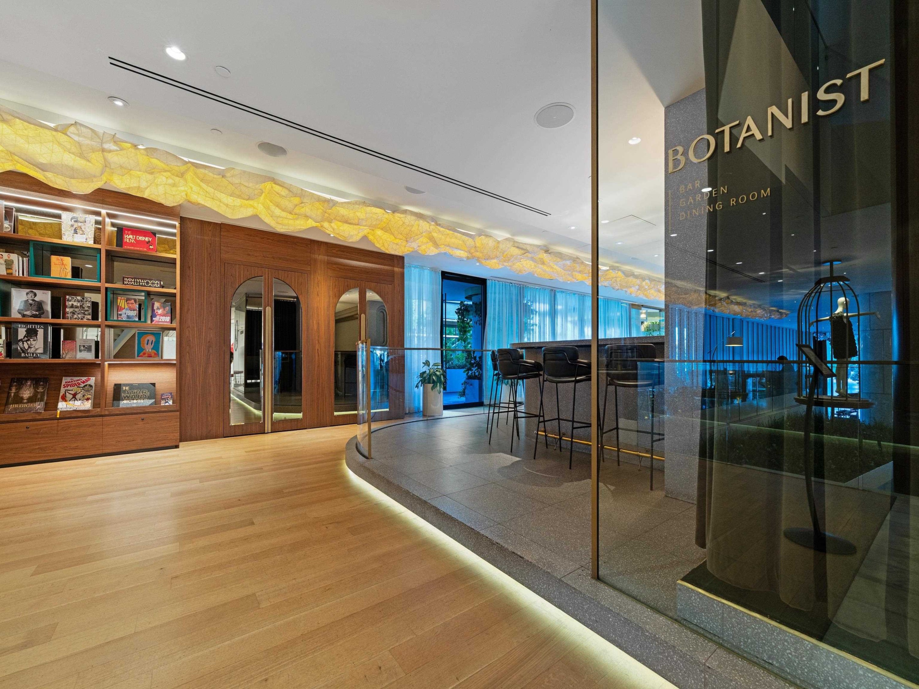 









1011


Cordova

Street West, 2701,
Vancouver,




BC
V6C 0B2

