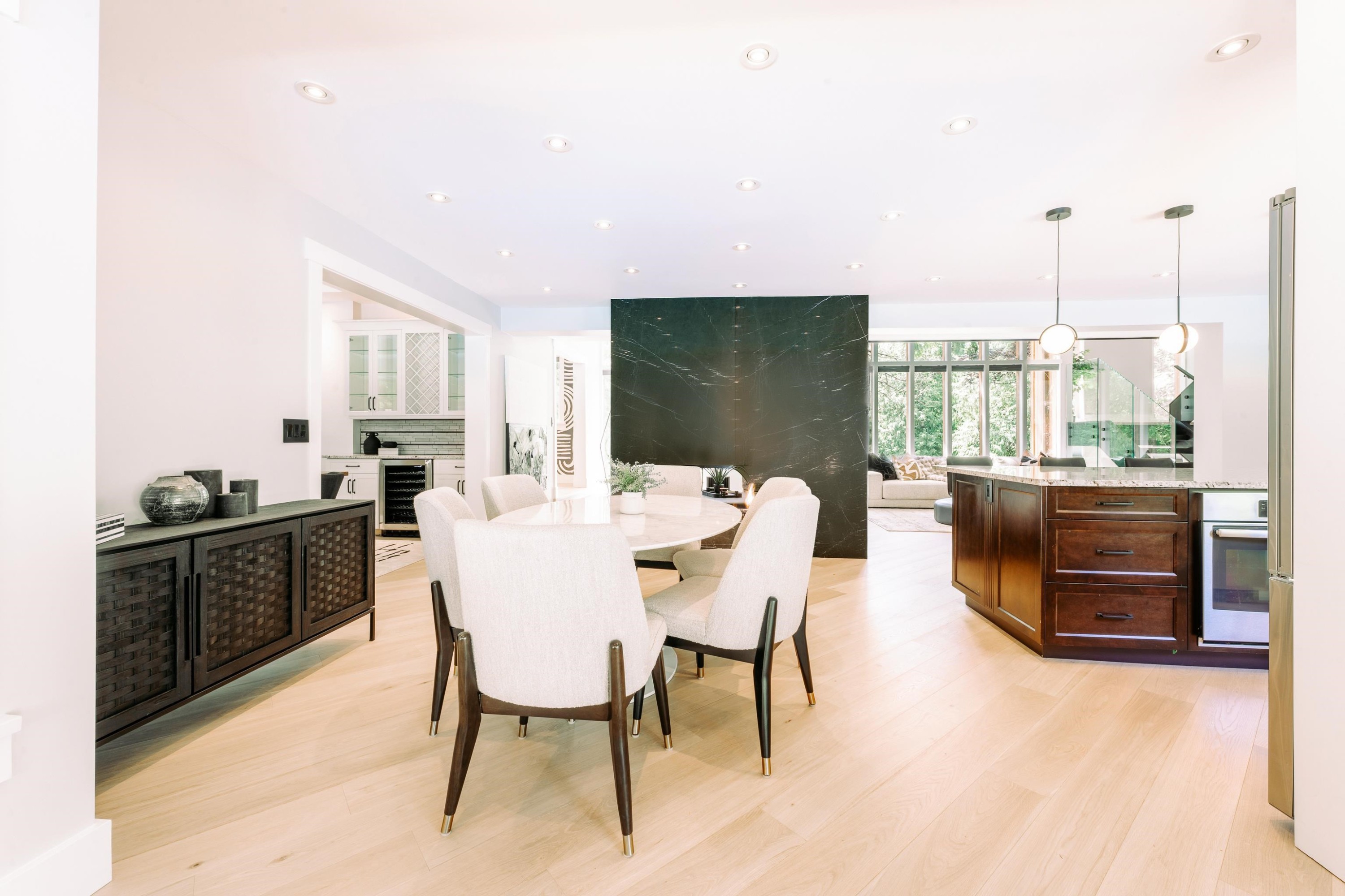 









25011


Ferguson

Avenue,
Maple Ridge,




BC
V2W 1H4

