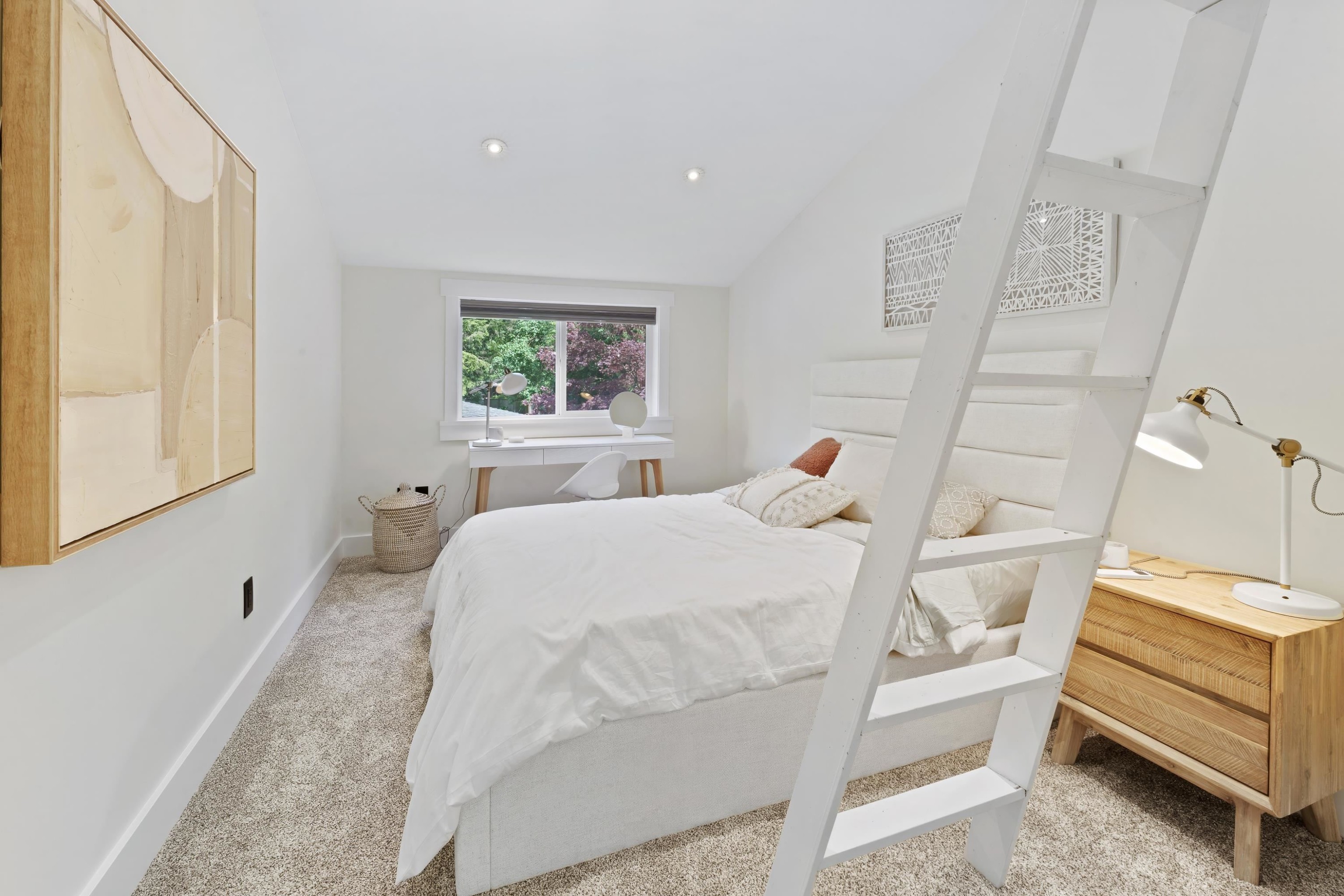 









25011


Ferguson

Avenue,
Maple Ridge,




BC
V2W 1H4

