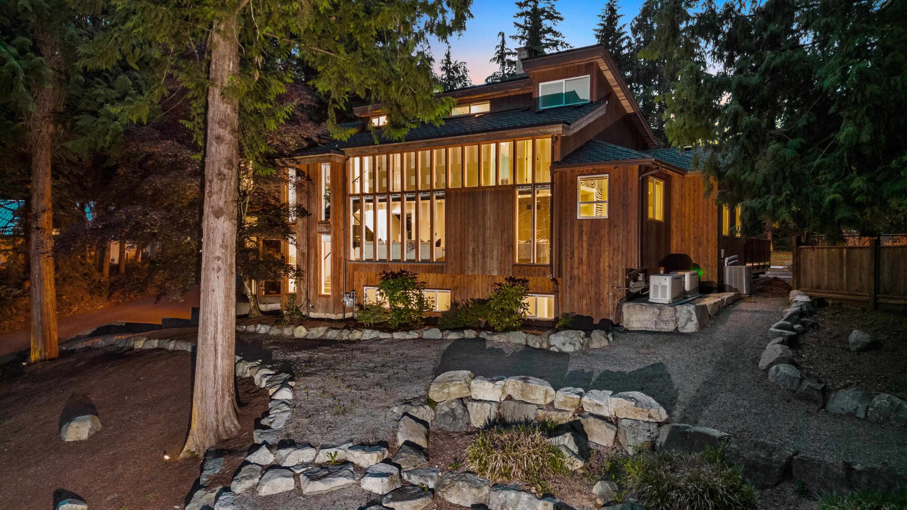 









25011


Ferguson

Avenue,
Maple Ridge,




BC
V2W 1H4

