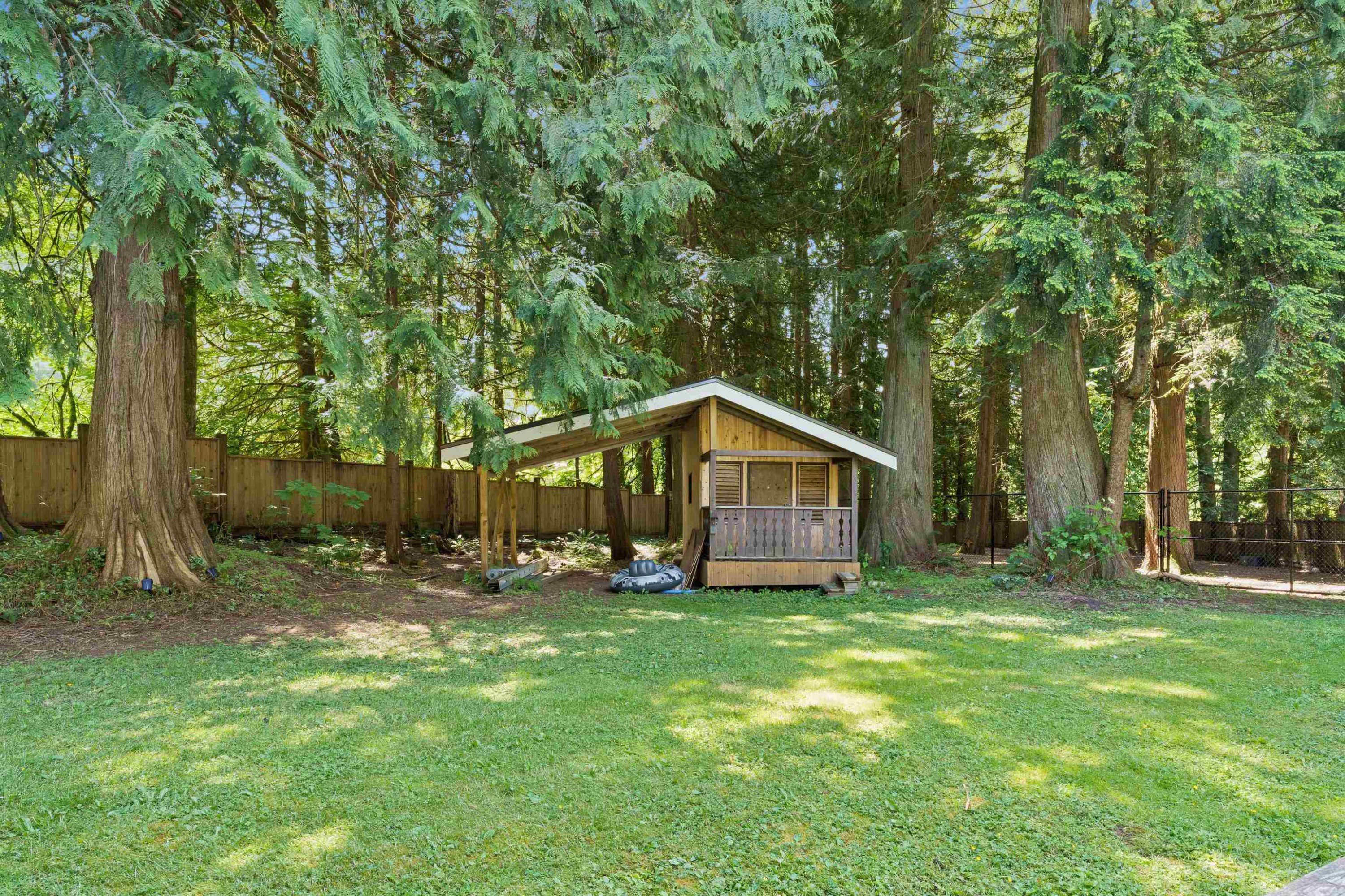 









25011


Ferguson

Avenue,
Maple Ridge,




BC
V2W 1H4

