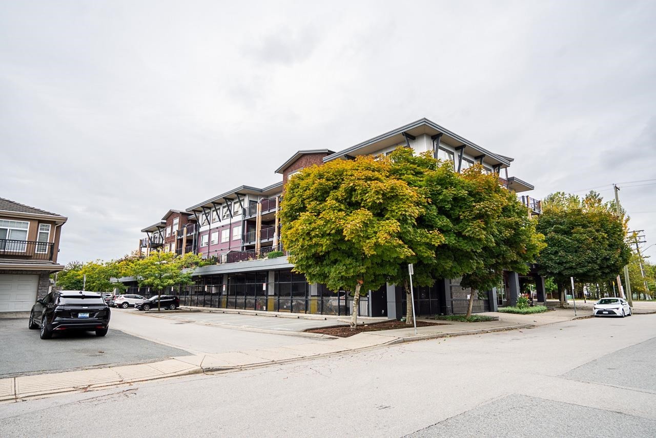 









288


Hampton

Street, 202,
New Westminster,




BC
V3M 5L9

