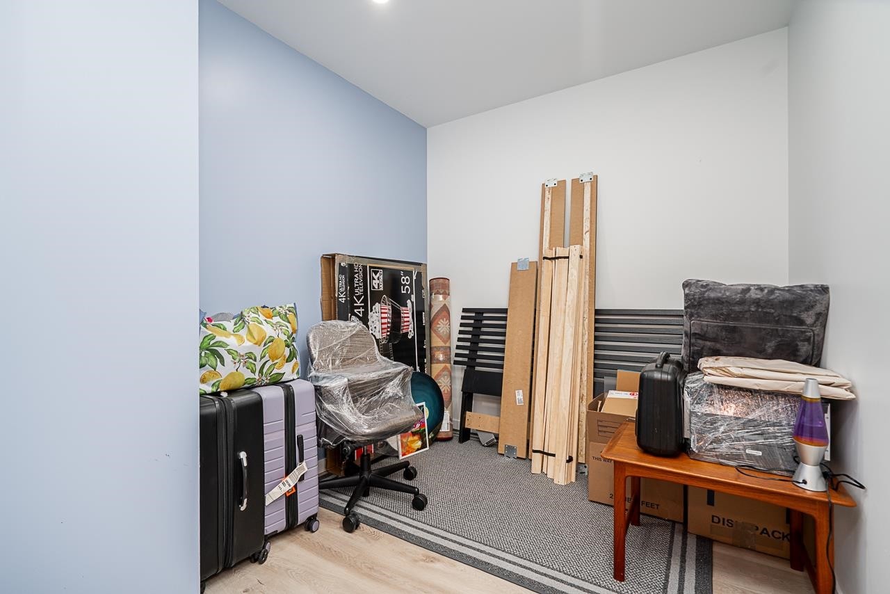 









288


Hampton

Street, 202,
New Westminster,




BC
V3M 5L9

