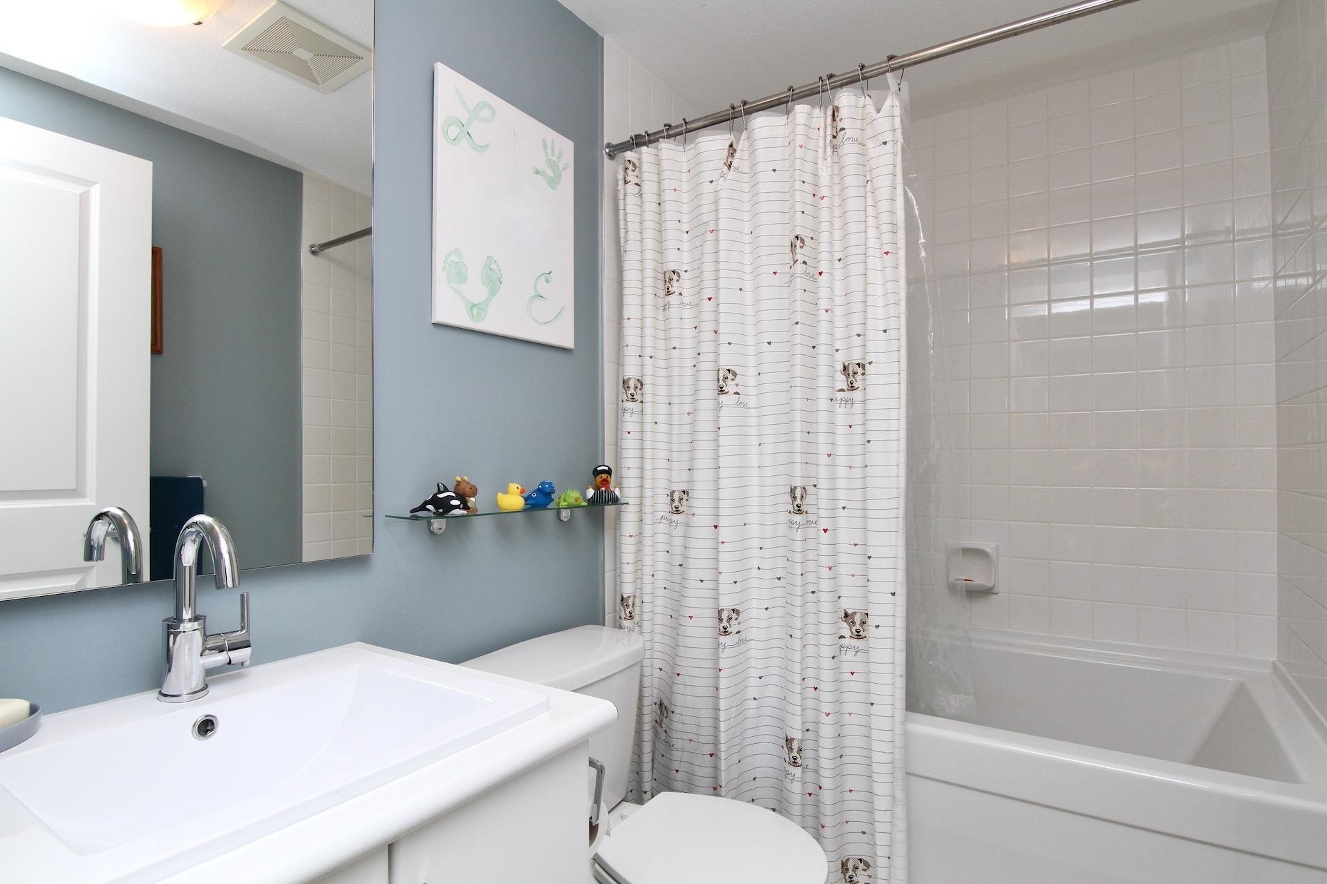 









19490


Fraser

Way, 14,
Pitt Meadows,




BC
V3Y 0B6

