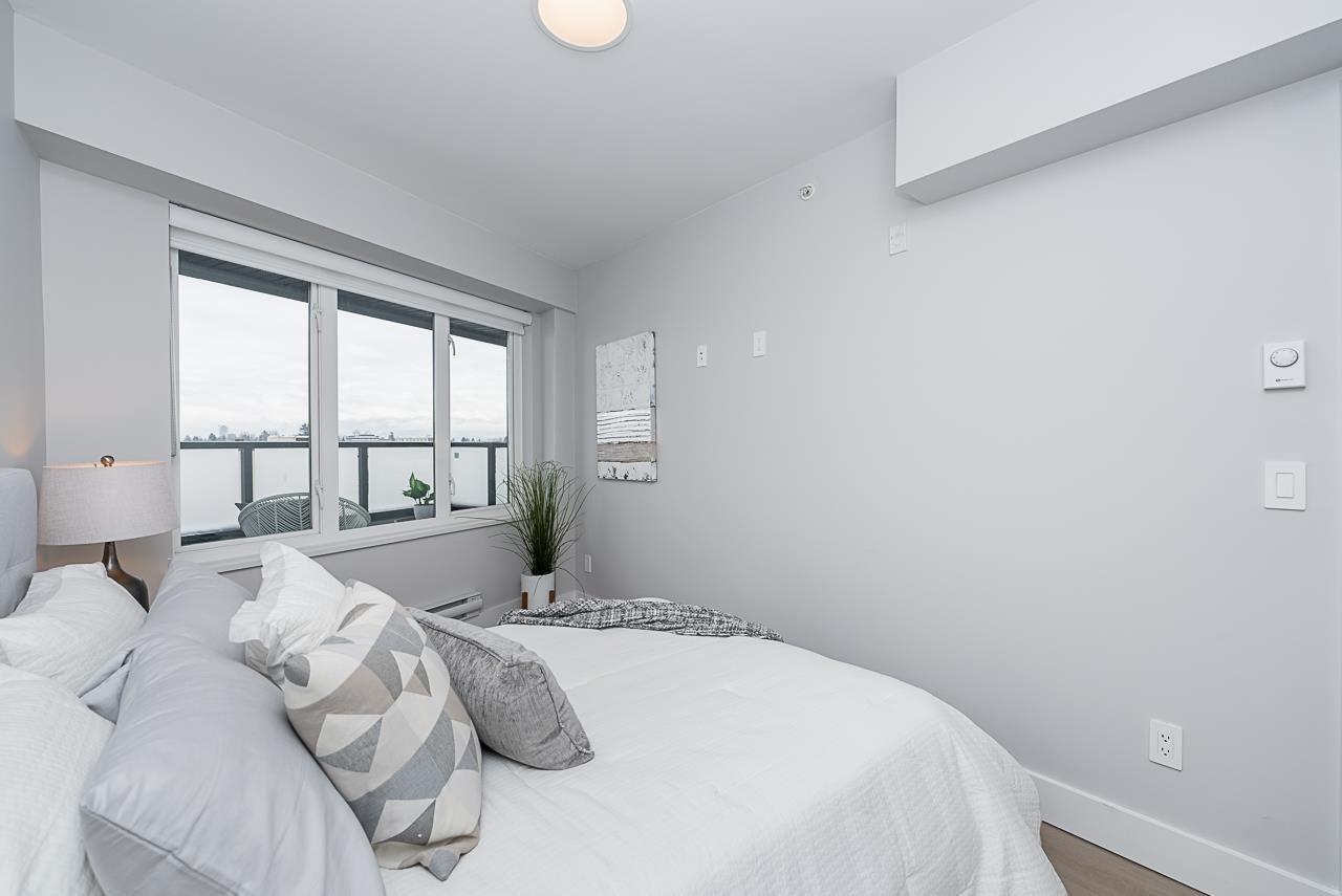 









3050


Kingsway

, 406,
Vancouver,




BC
V5R 5J7

