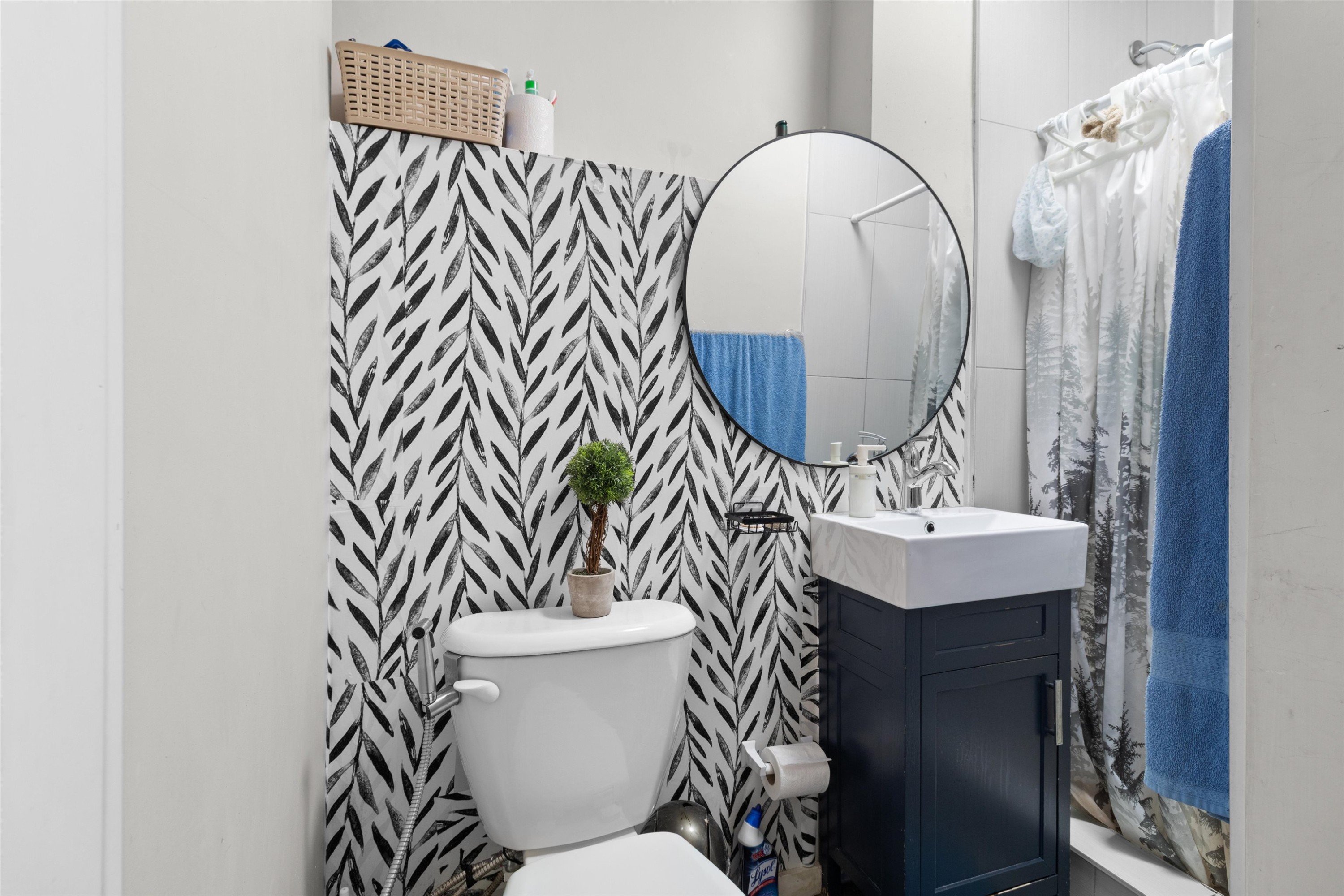 









22783


116

Avenue,
Maple Ridge,




BC
V2X 3N6

