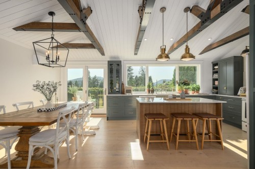 Featured Listing Photo 