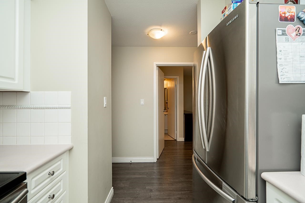 









488


Helmcken

Street, 304,
Vancouver,




BC
V6B 6E4

