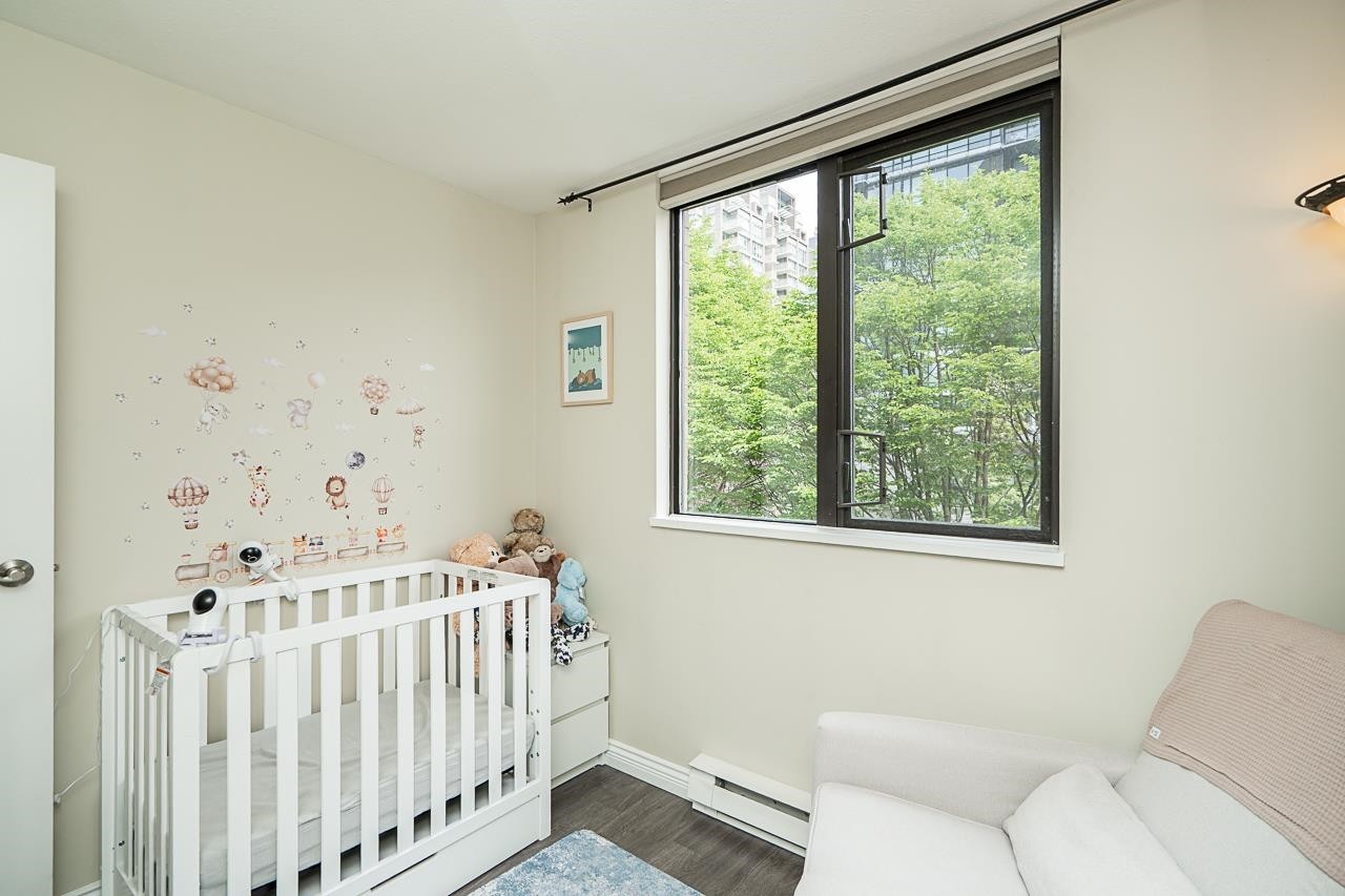 









488


Helmcken

Street, 304,
Vancouver,




BC
V6B 6E4

