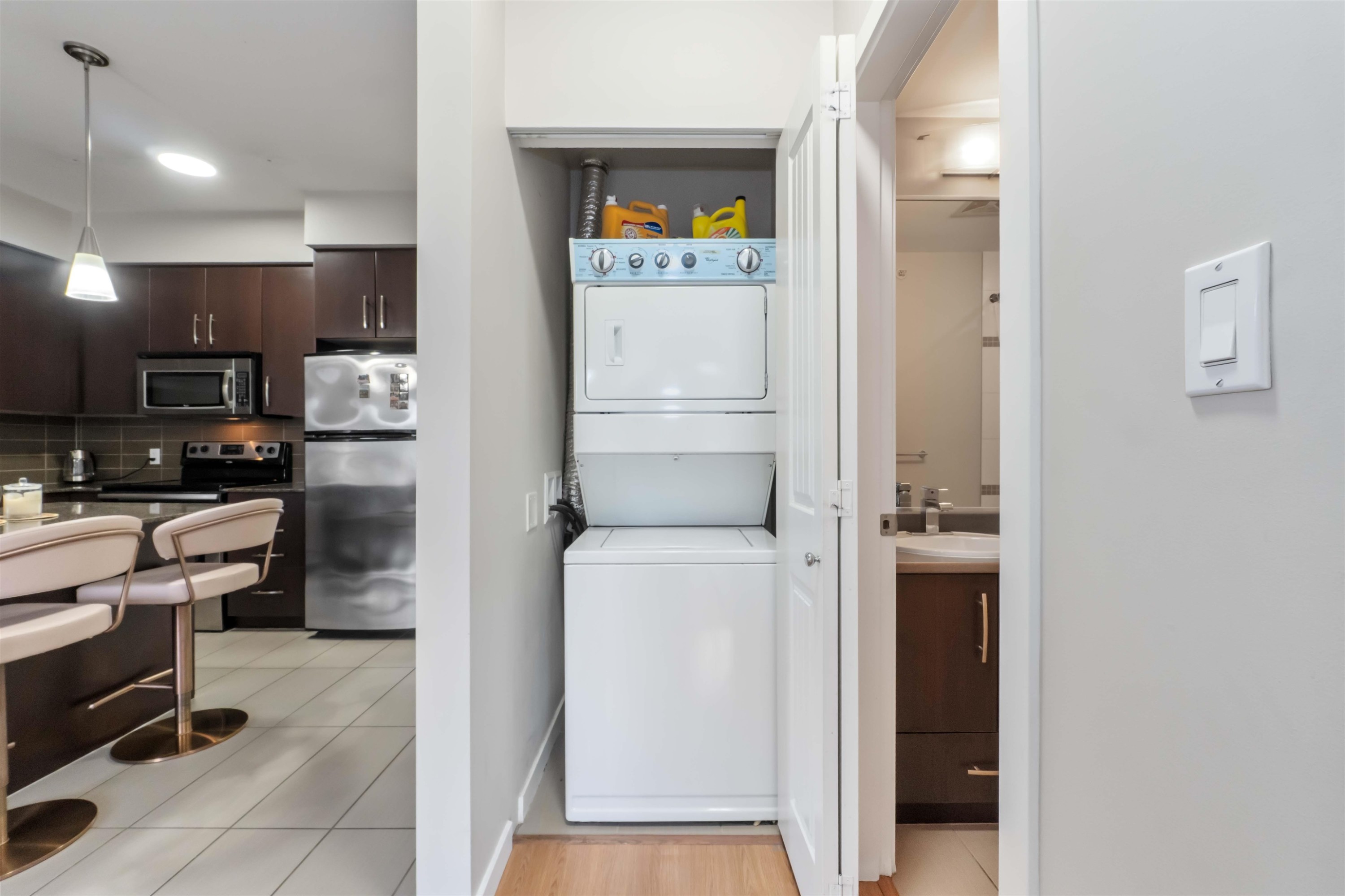 









22290


North

Avenue, 404,
Maple Ridge,




BC
V2X 8Z8

