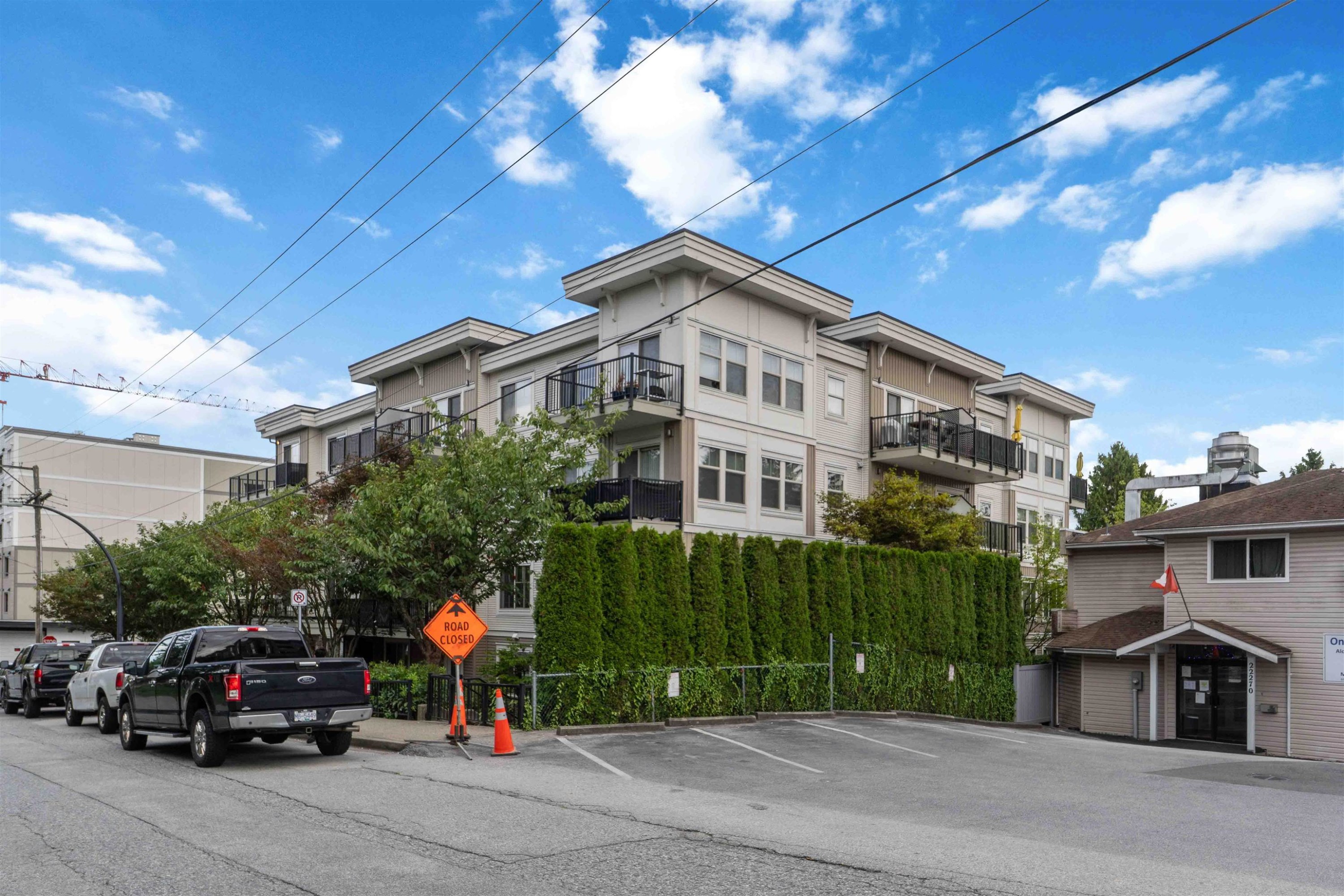 









22290


North

Avenue, 404,
Maple Ridge,




BC
V2X 8Z8

