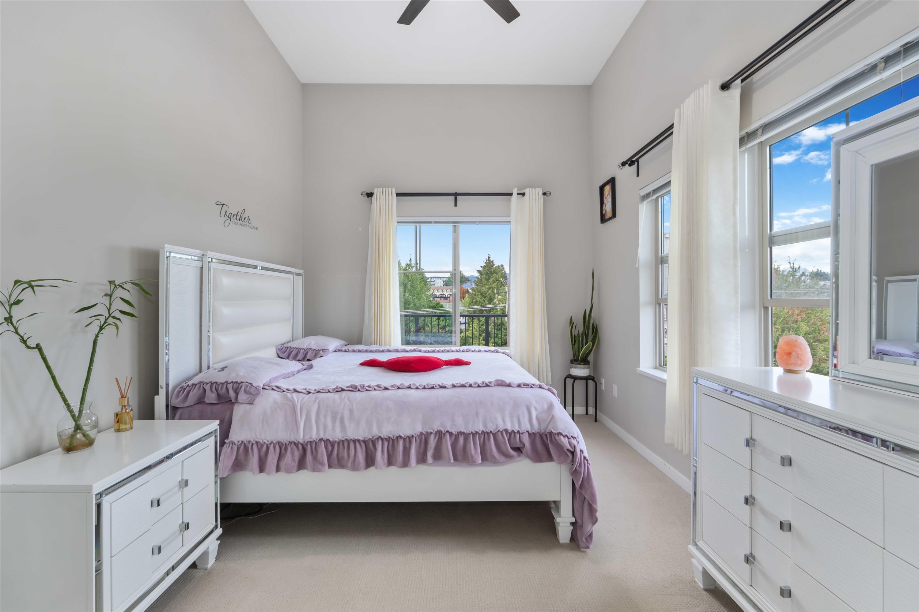 









22290


North

Avenue, 404,
Maple Ridge,




BC
V2X 8Z8

