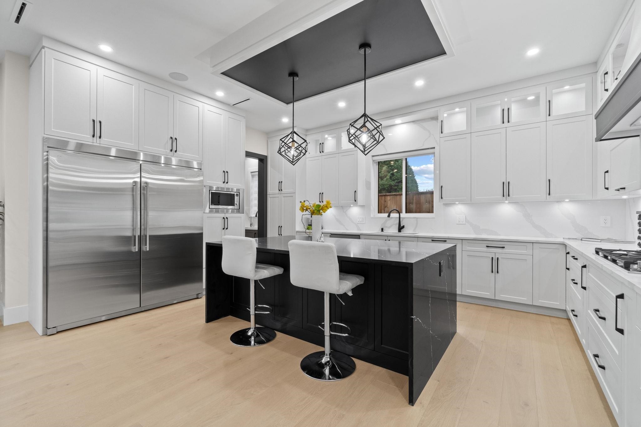 









841


Rondeau

Street,
Coquitlam,




BC
V3J 5Z4

