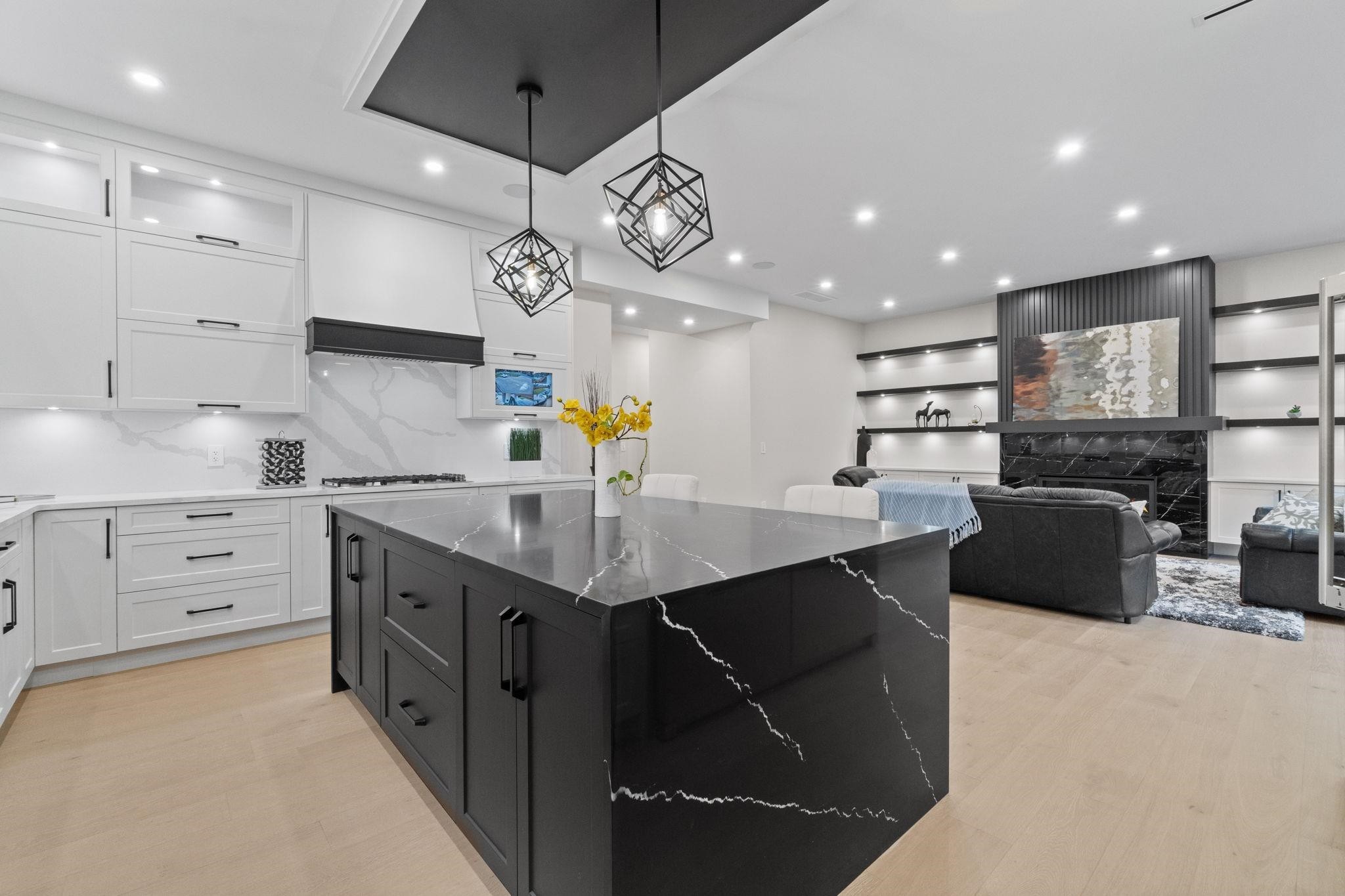 









841


Rondeau

Street,
Coquitlam,




BC
V3J 5Z4

