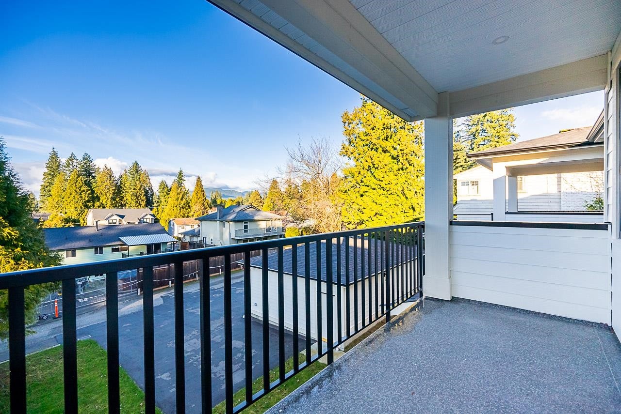 









897


Cottonwood

Avenue,
Coquitlam,




BC
V3J 2S9

