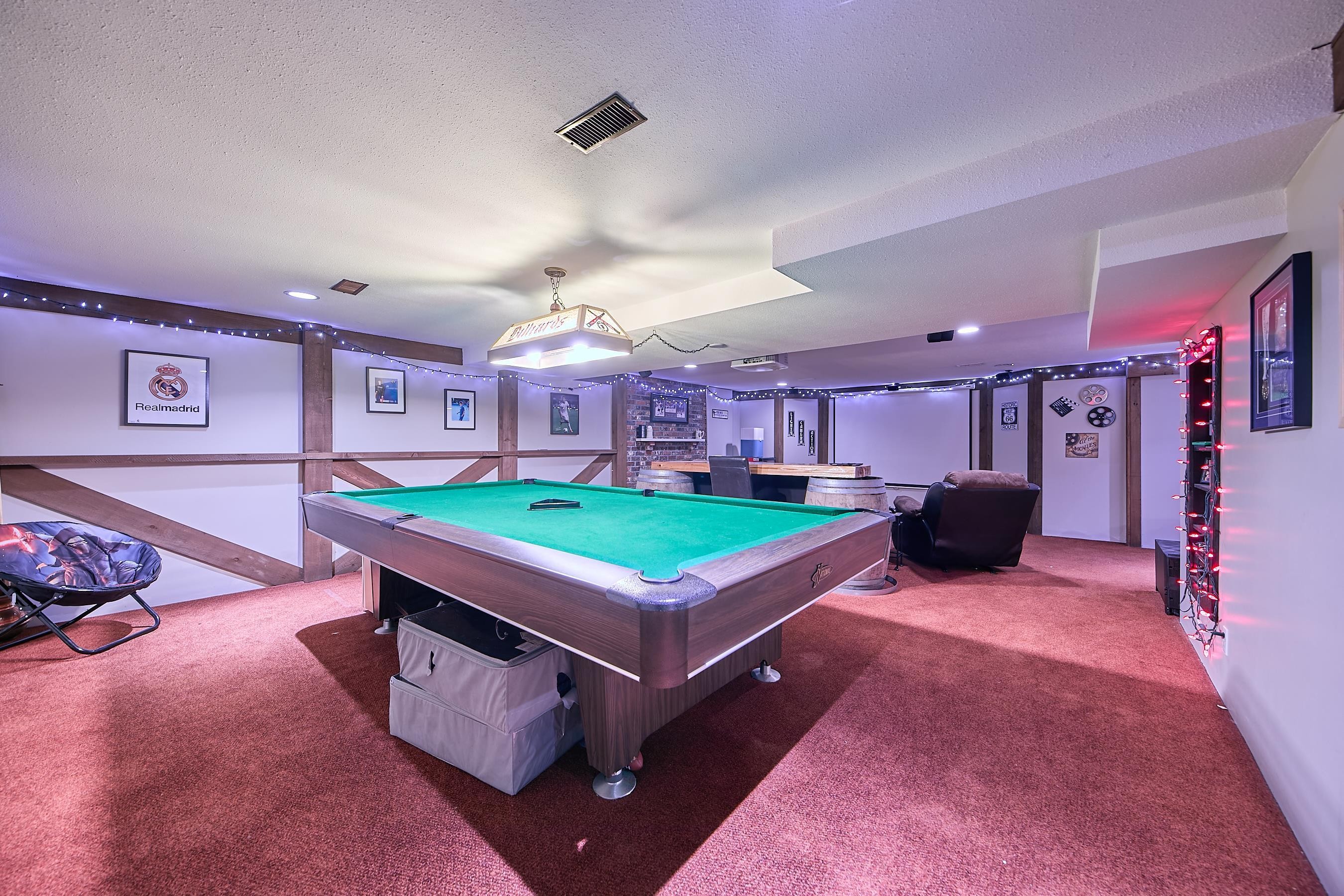 









12235


Norfolk

Place,
Maple Ridge,




BC
V2X 8W3

