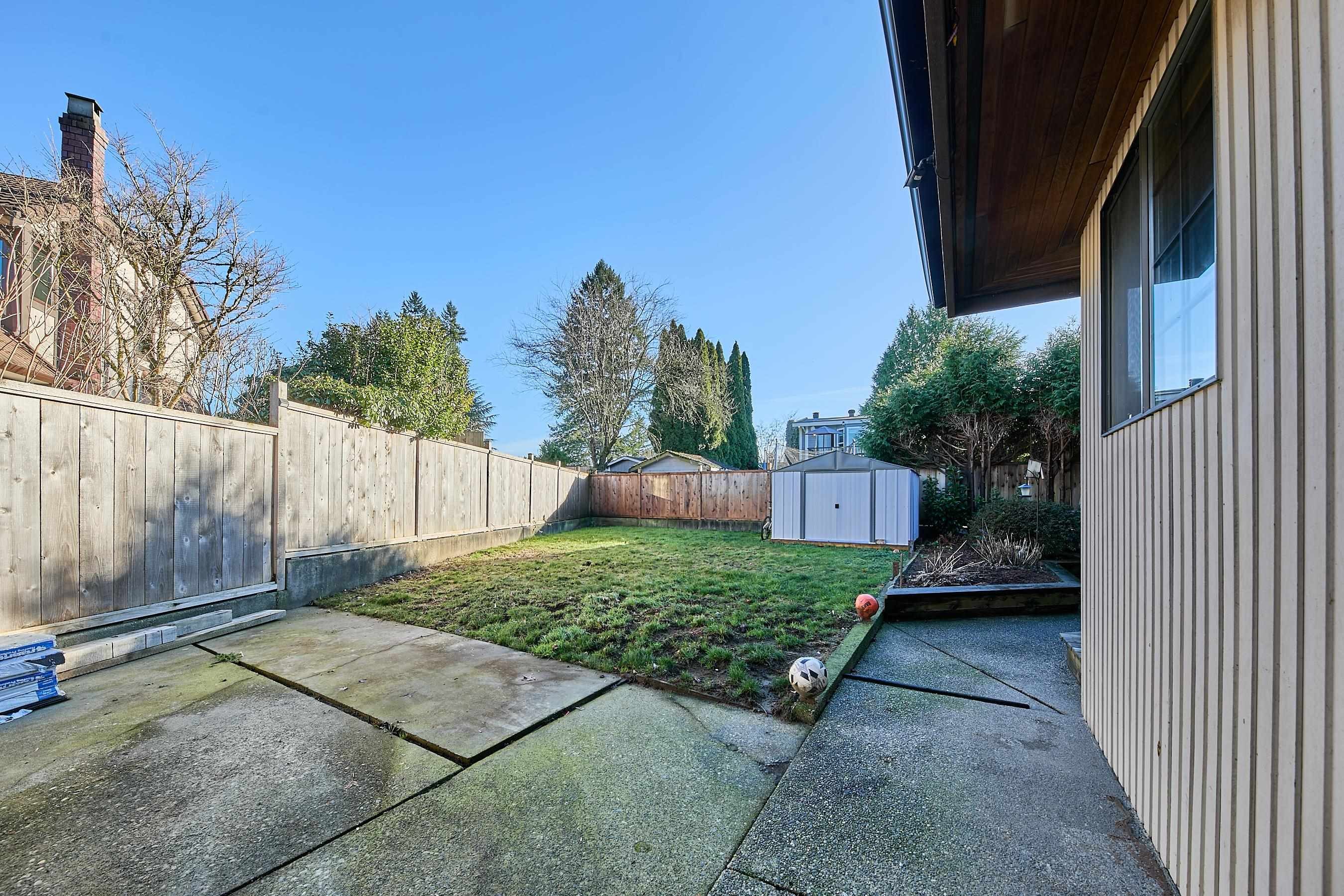 









12235


Norfolk

Place,
Maple Ridge,




BC
V2X 8W3

