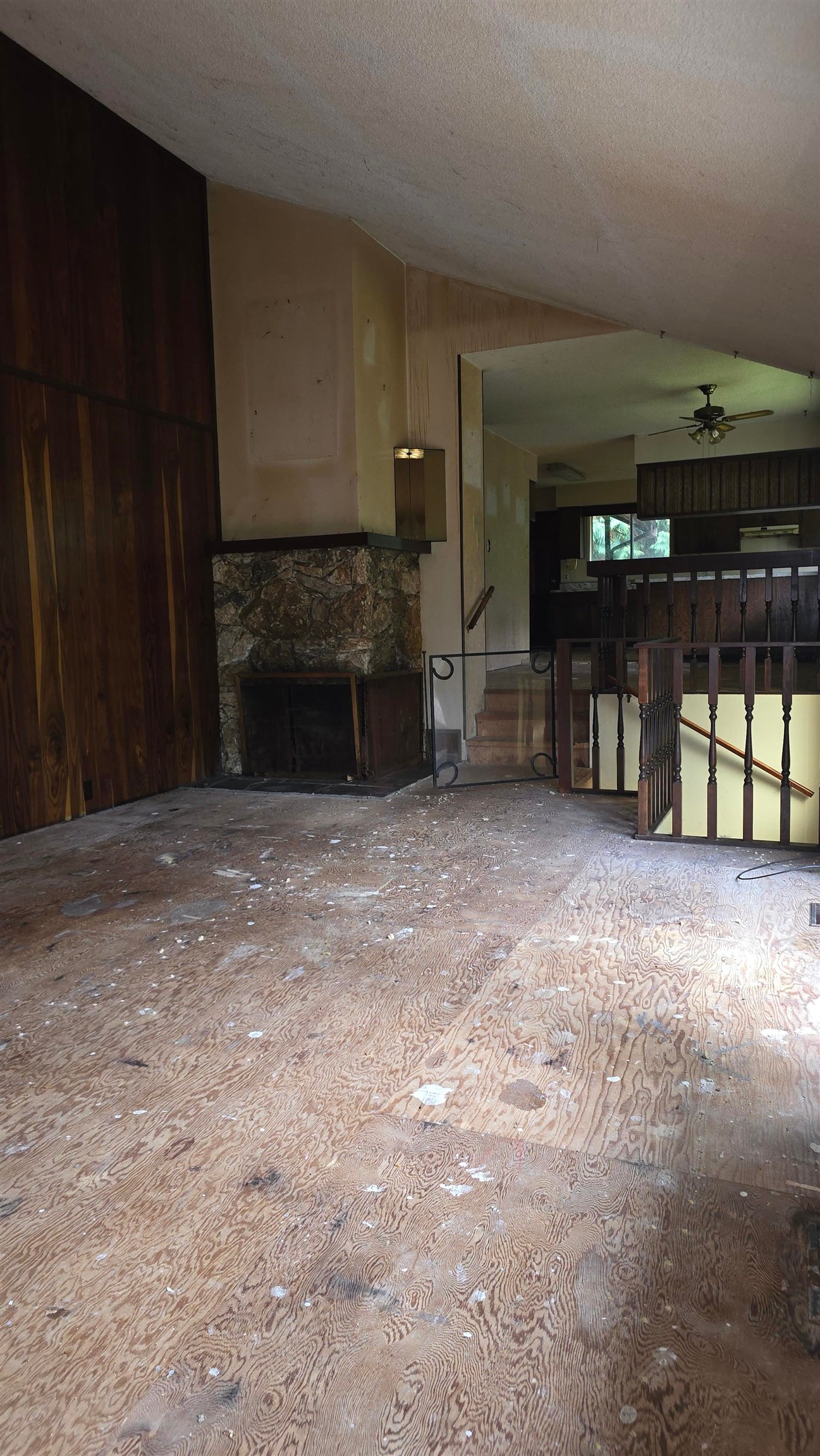 









4494


Rondeview

Road,
Madeira Park,




BC
V0N 2H1

