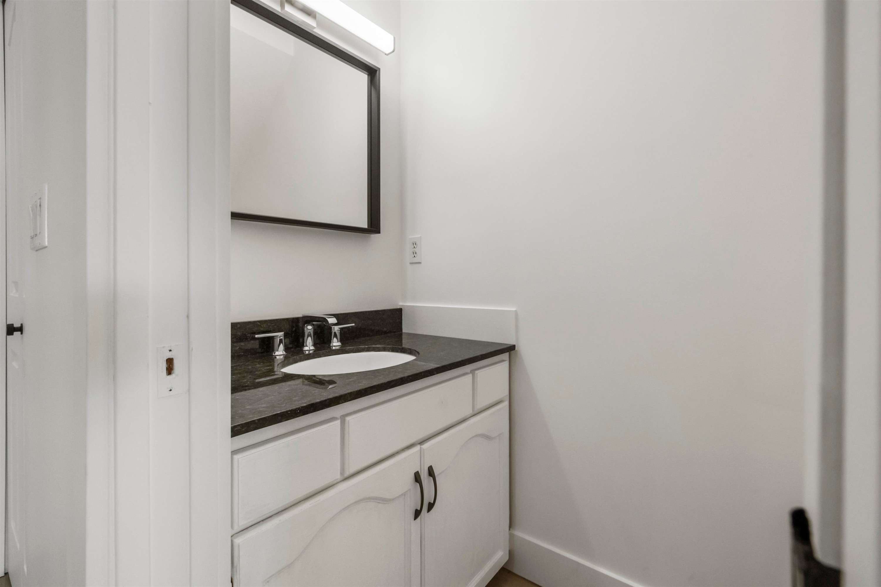 









22356


Mcintosh

Avenue, 209,
Maple Ridge,




BC
V2X 3C1

