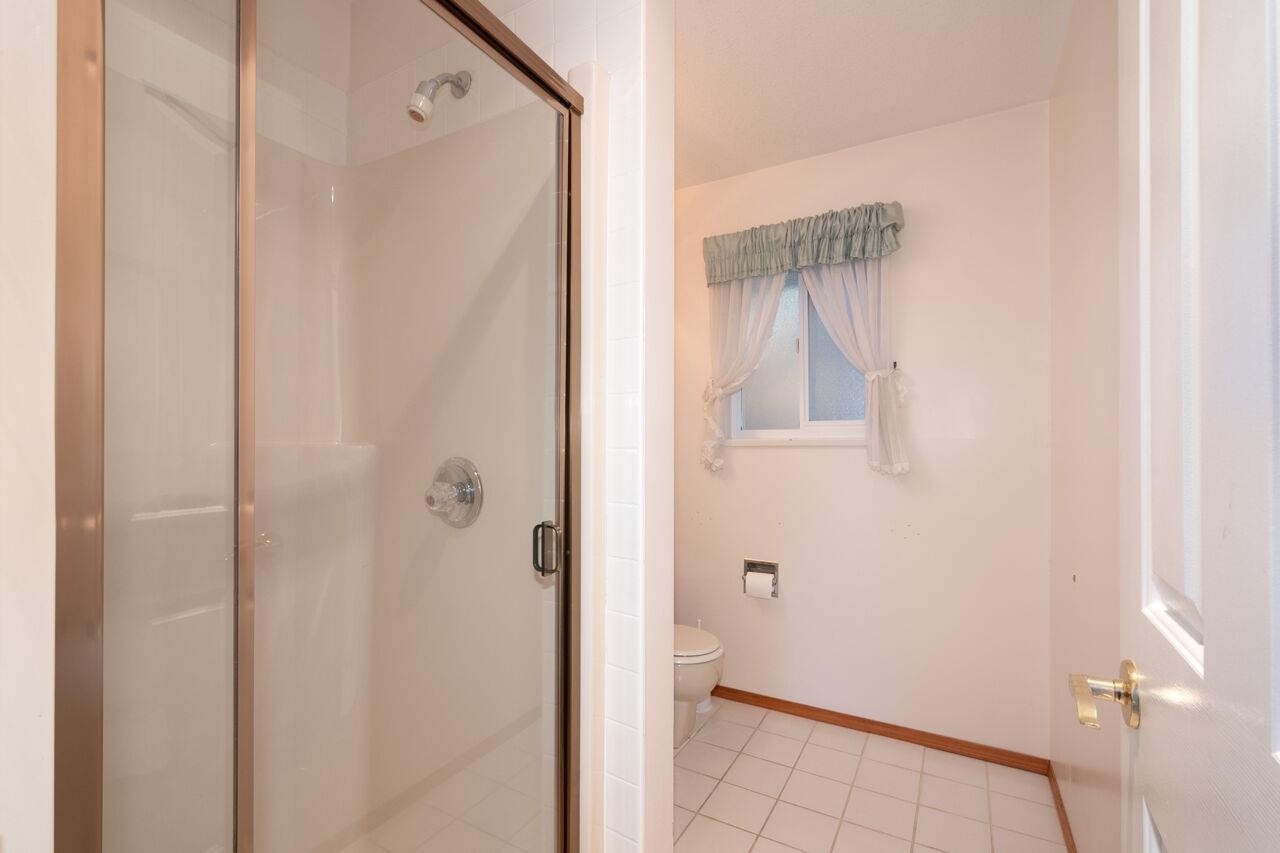 









937


Westmount

Drive,
Port Moody,




BC
V3H 1K8

