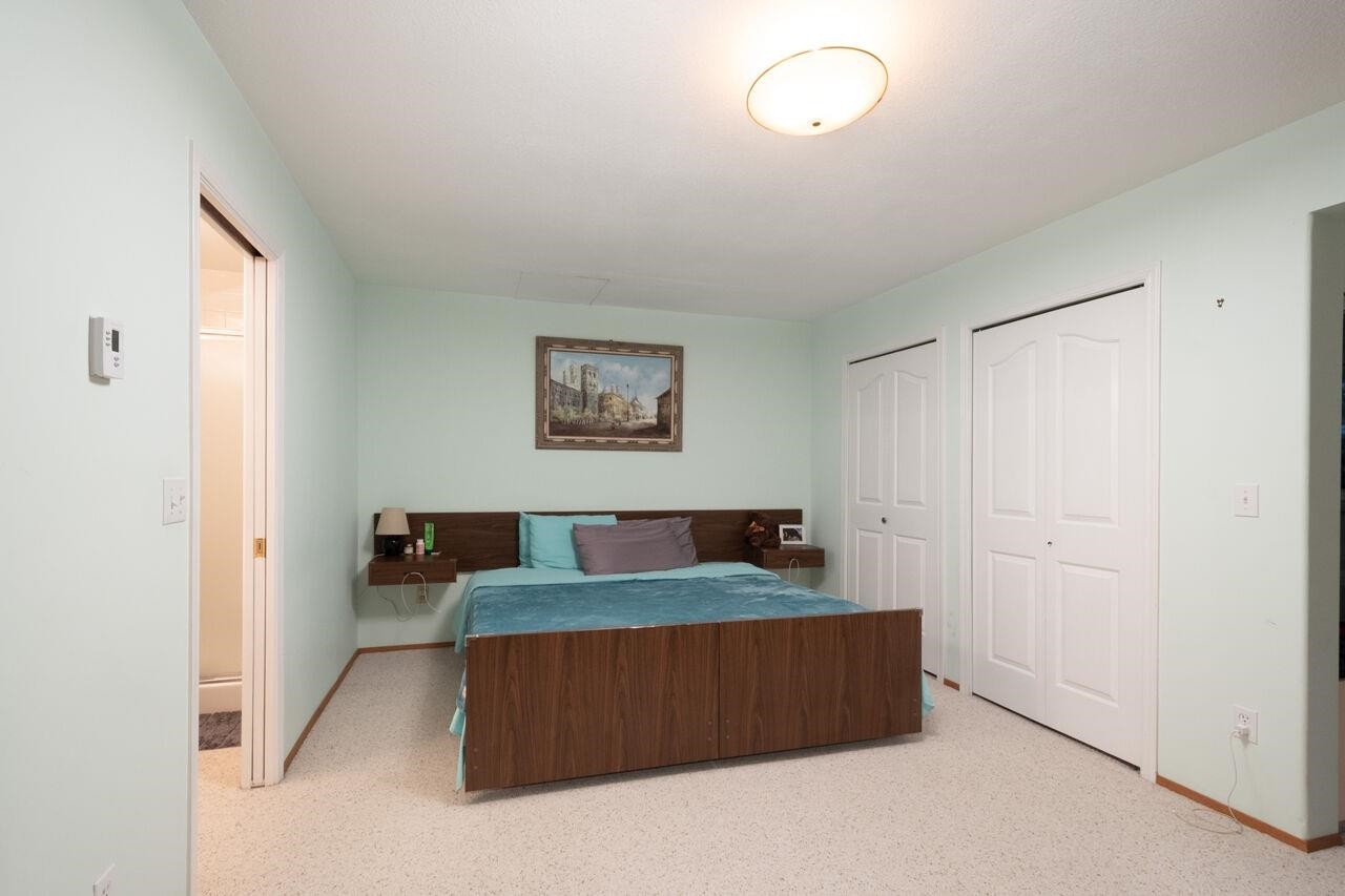 









937


Westmount

Drive,
Port Moody,




BC
V3H 1K8

