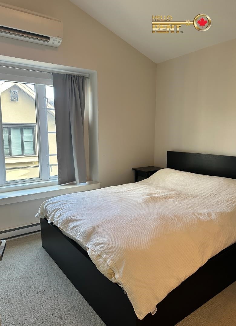 









4354


Knight

Street,
Vancouver,




BC
V5N 3M5

