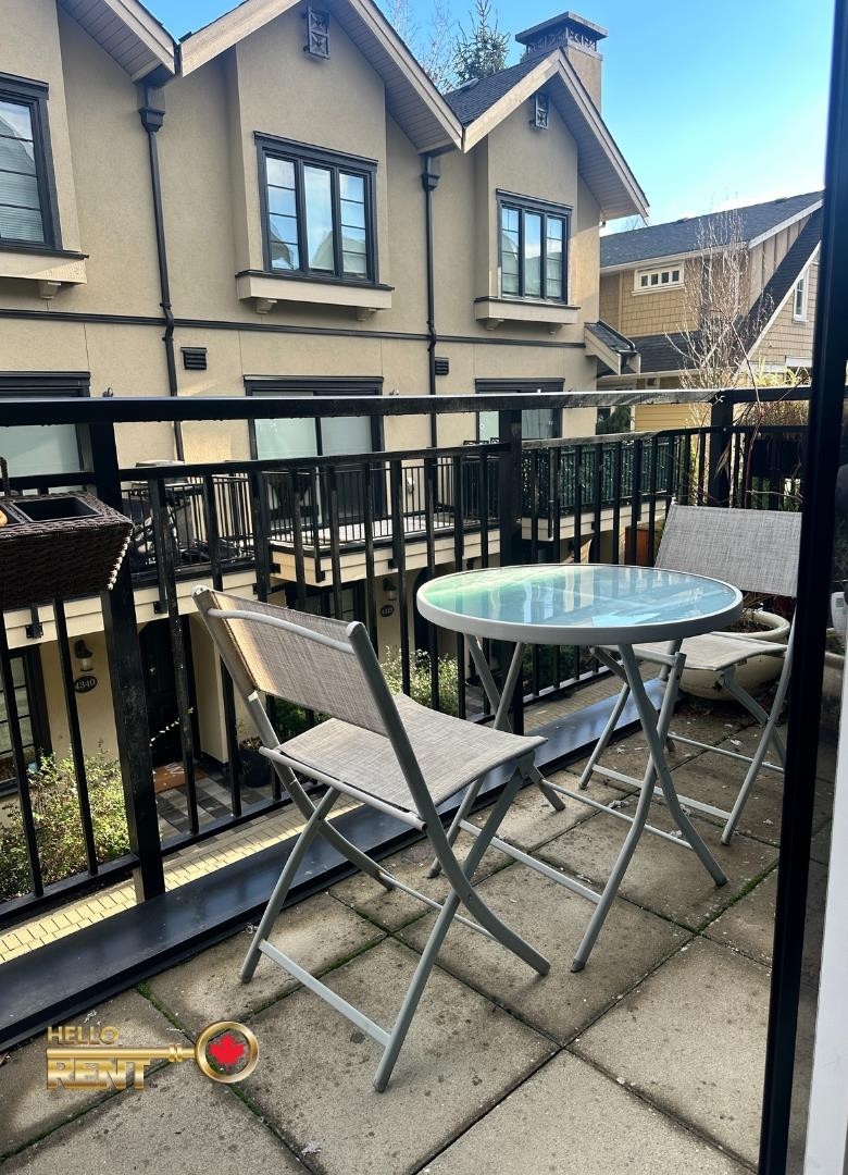 









4354


Knight

Street,
Vancouver,




BC
V5N 3M5

