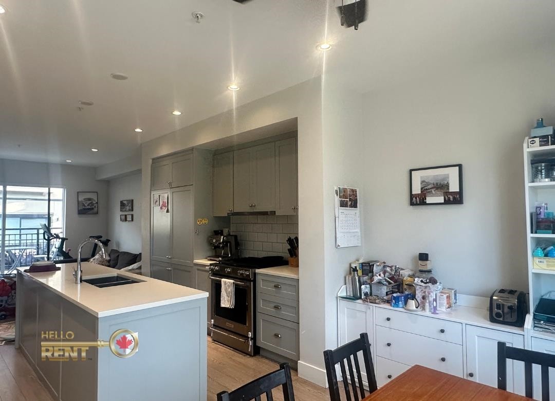 









4354


Knight

Street,
Vancouver,




BC
V5N 3M5

