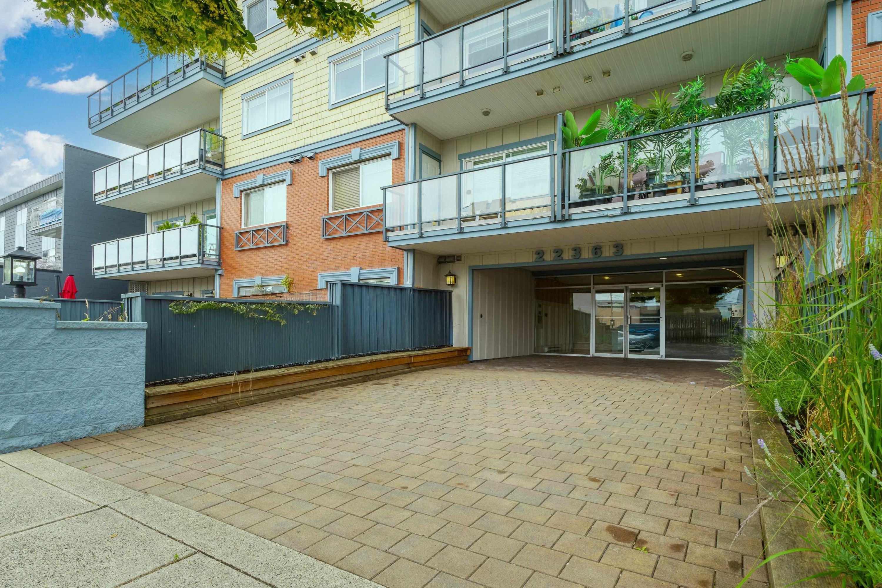 









22363


Selkirk

Avenue, 401,
Maple Ridge,




BC
V2X 2X6

