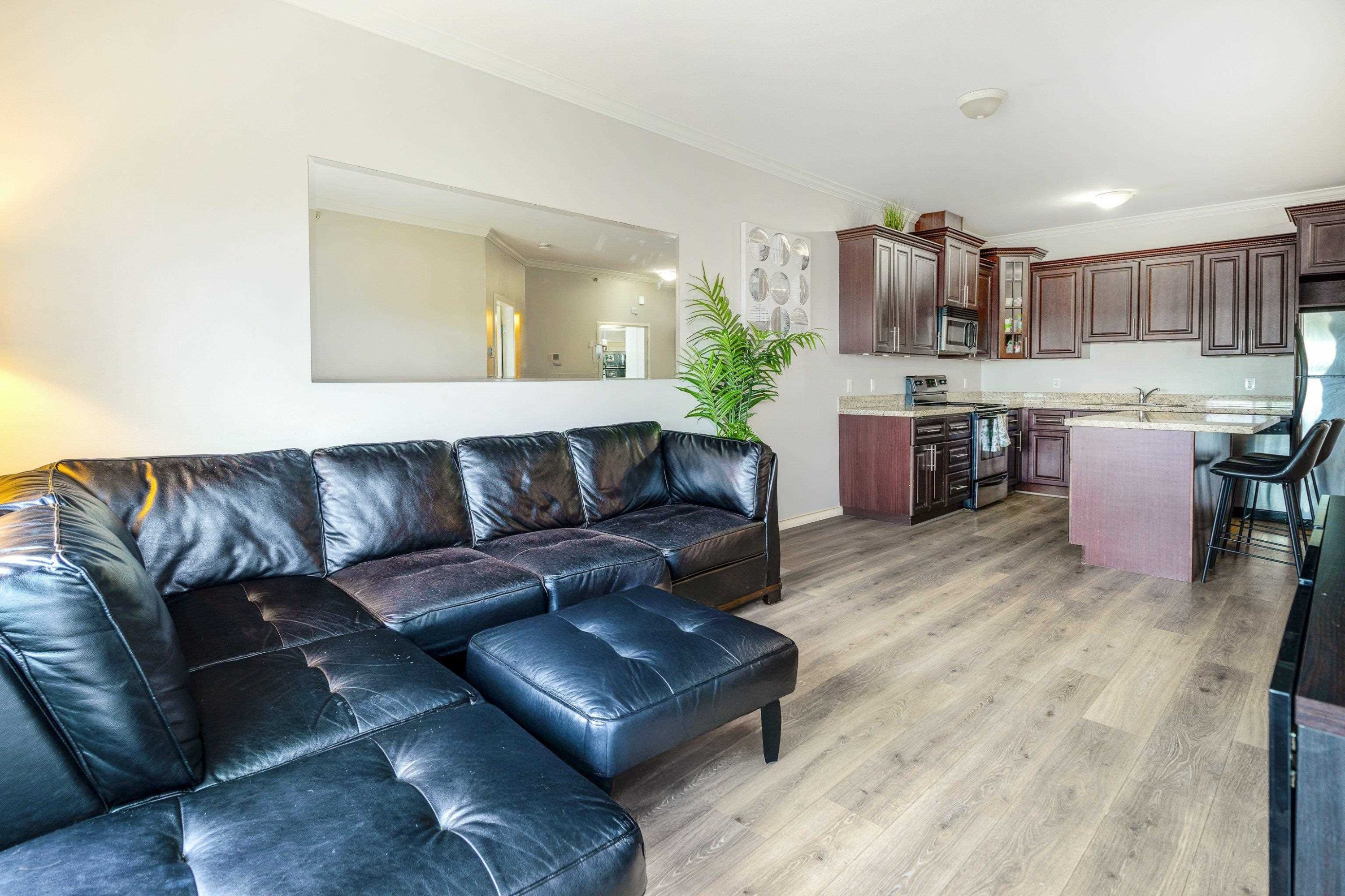 









22363


Selkirk

Avenue, 401,
Maple Ridge,




BC
V2X 2X6

