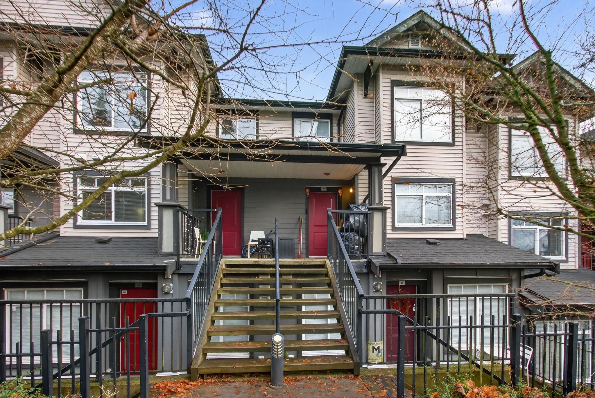 









7428


14

Avenue, 27,
Burnaby,




BC
V3N 0C2

