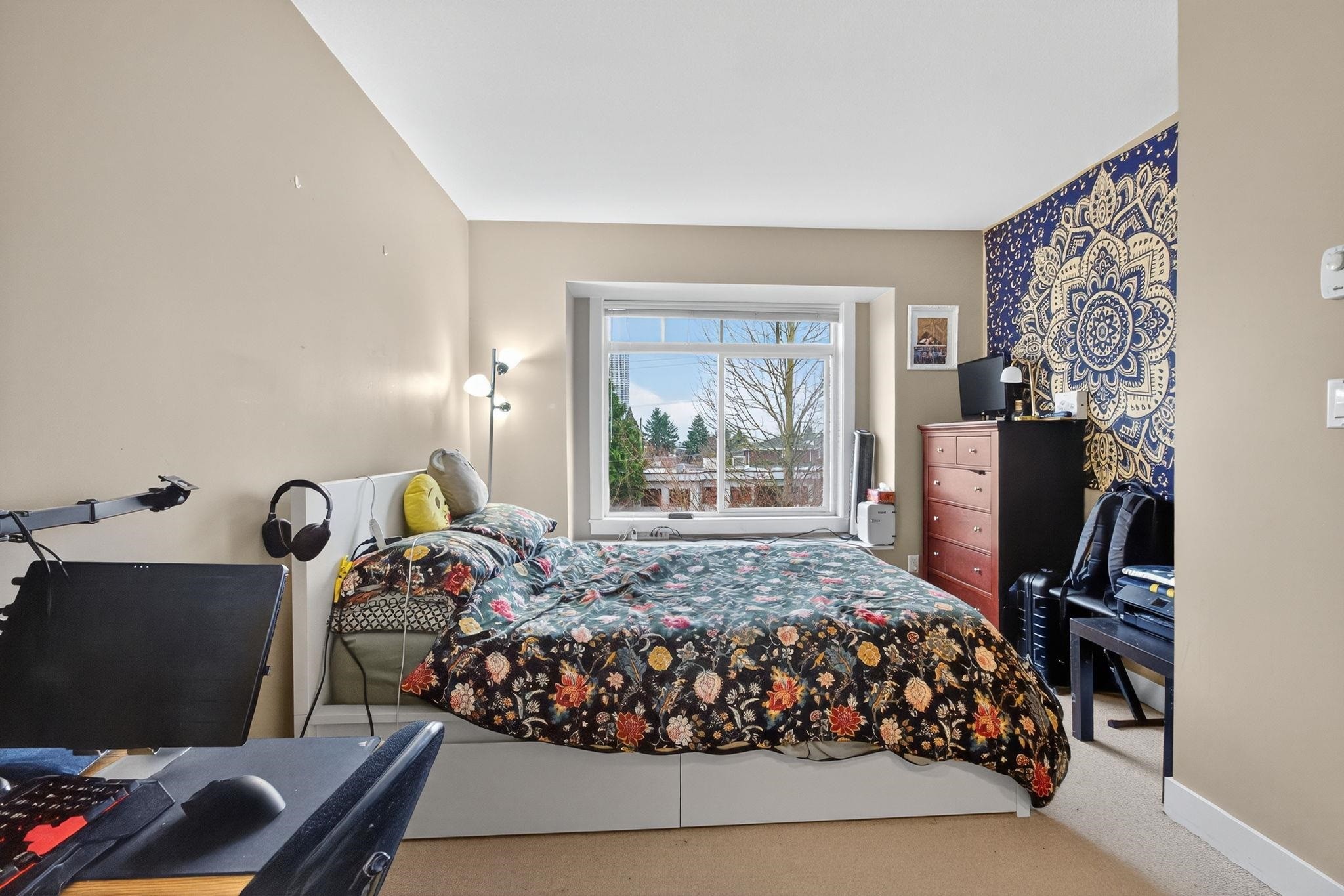 









7428


14

Avenue, 27,
Burnaby,




BC
V3N 0C2

