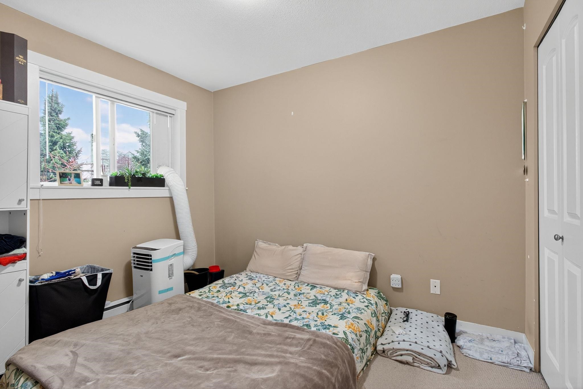 









7428


14

Avenue, 27,
Burnaby,




BC
V3N 0C2

