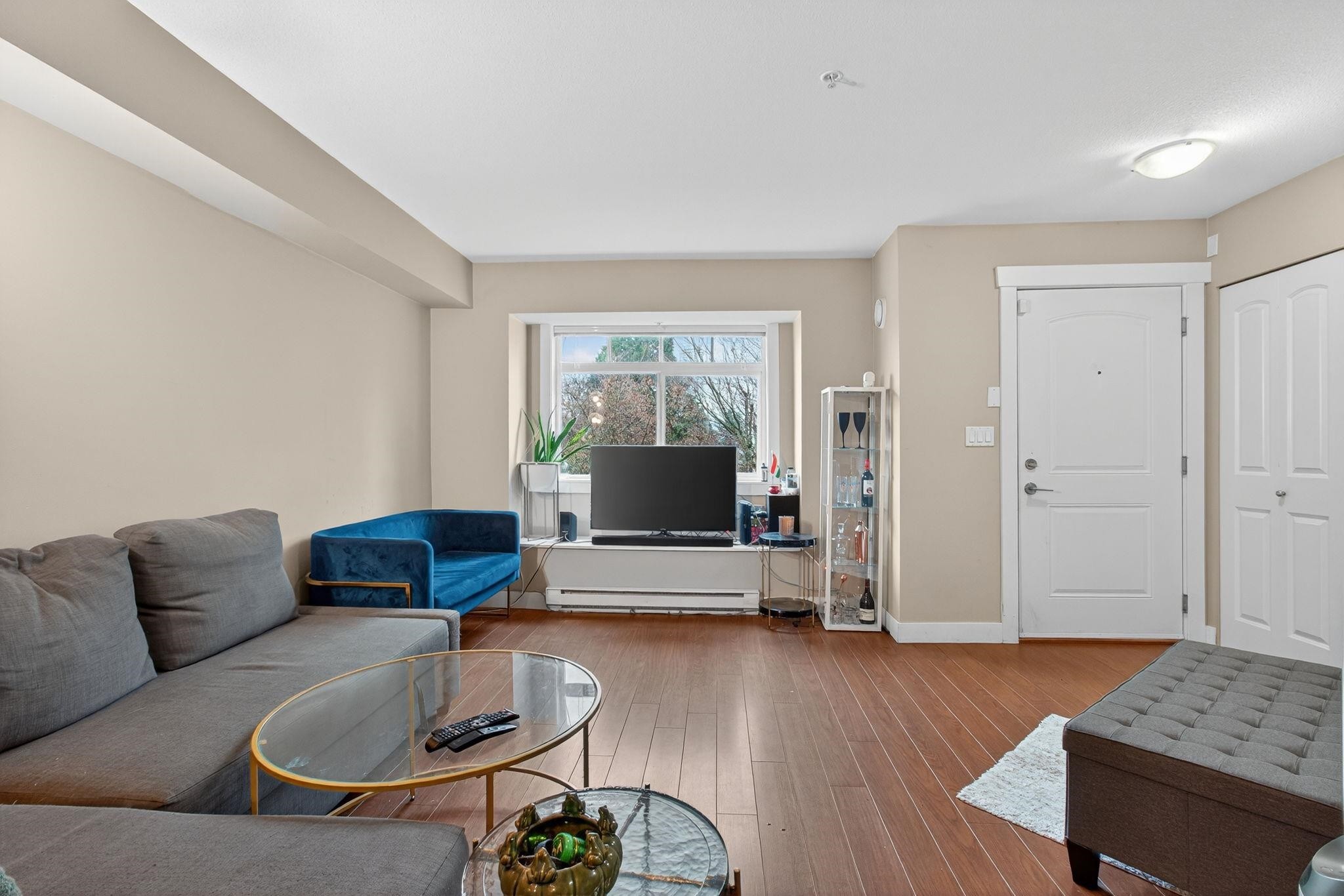 









7428


14

Avenue, 27,
Burnaby,




BC
V3N 0C2

