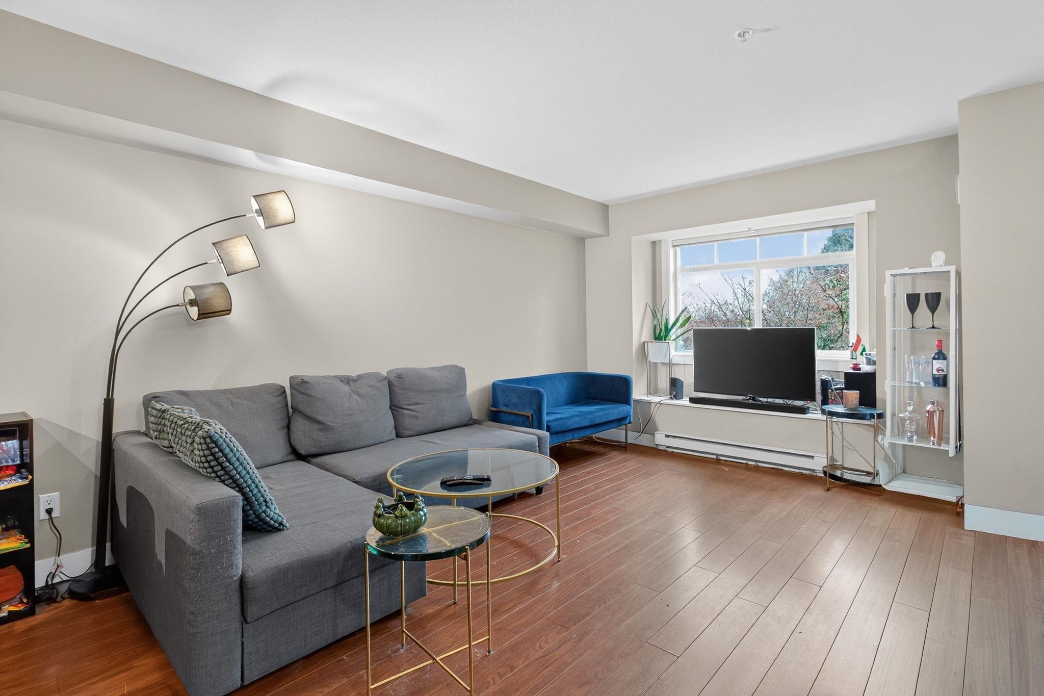 









7428


14

Avenue, 27,
Burnaby,




BC
V3N 0C2

