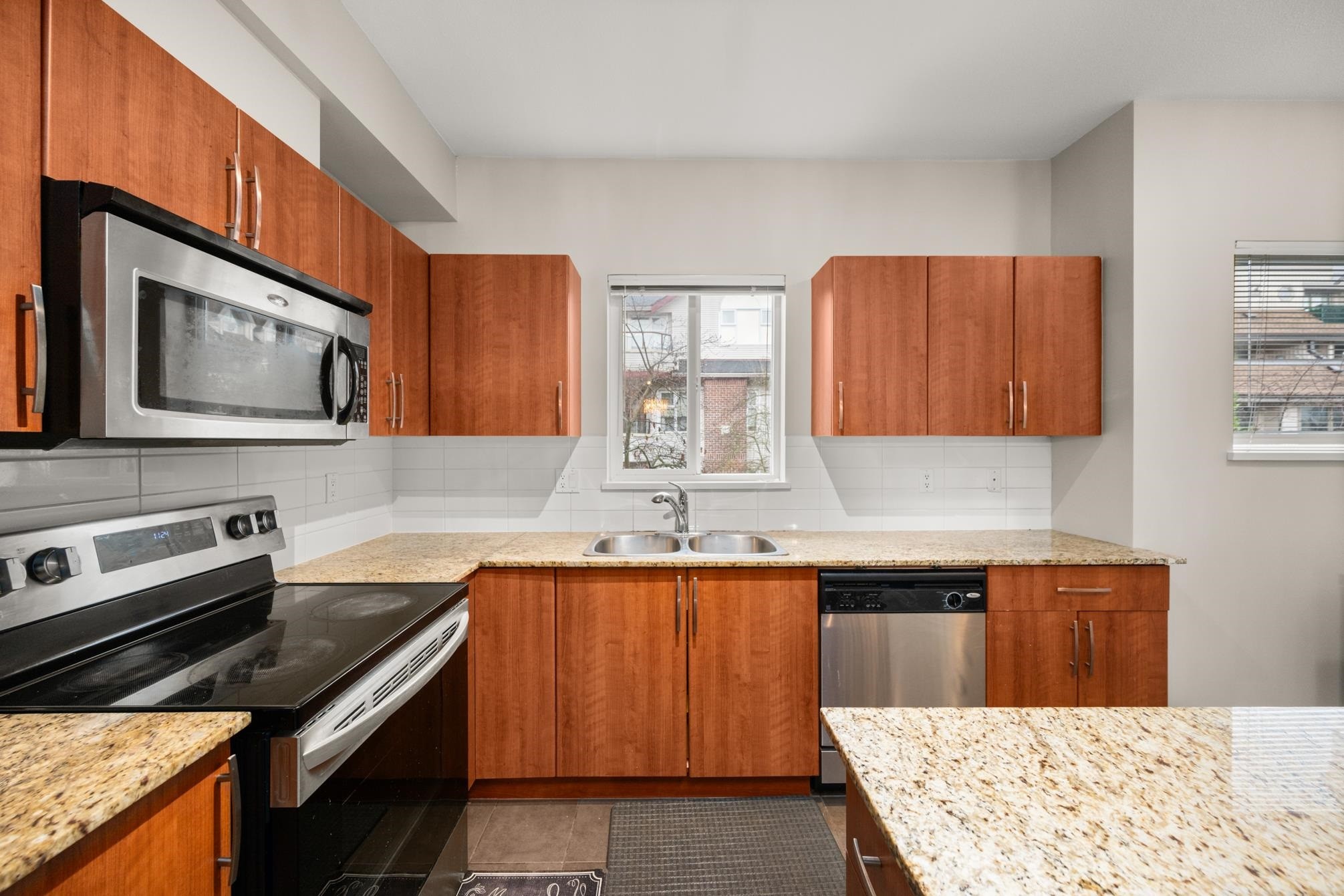 









1661


Fraser

Avenue, 508,
Port Coquitlam,




BC
V3B 0B6

