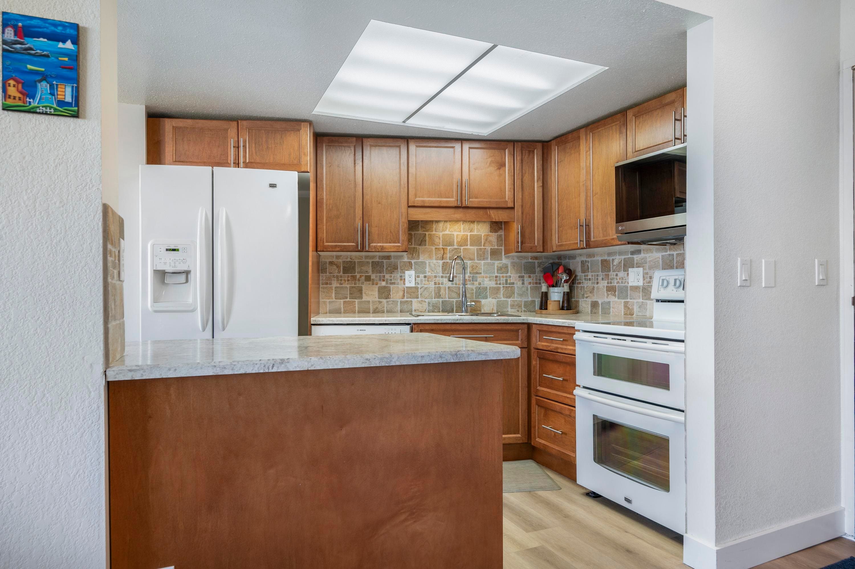 









11900


228

Street, 32,
Maple Ridge,




BC
V2X 6L9

